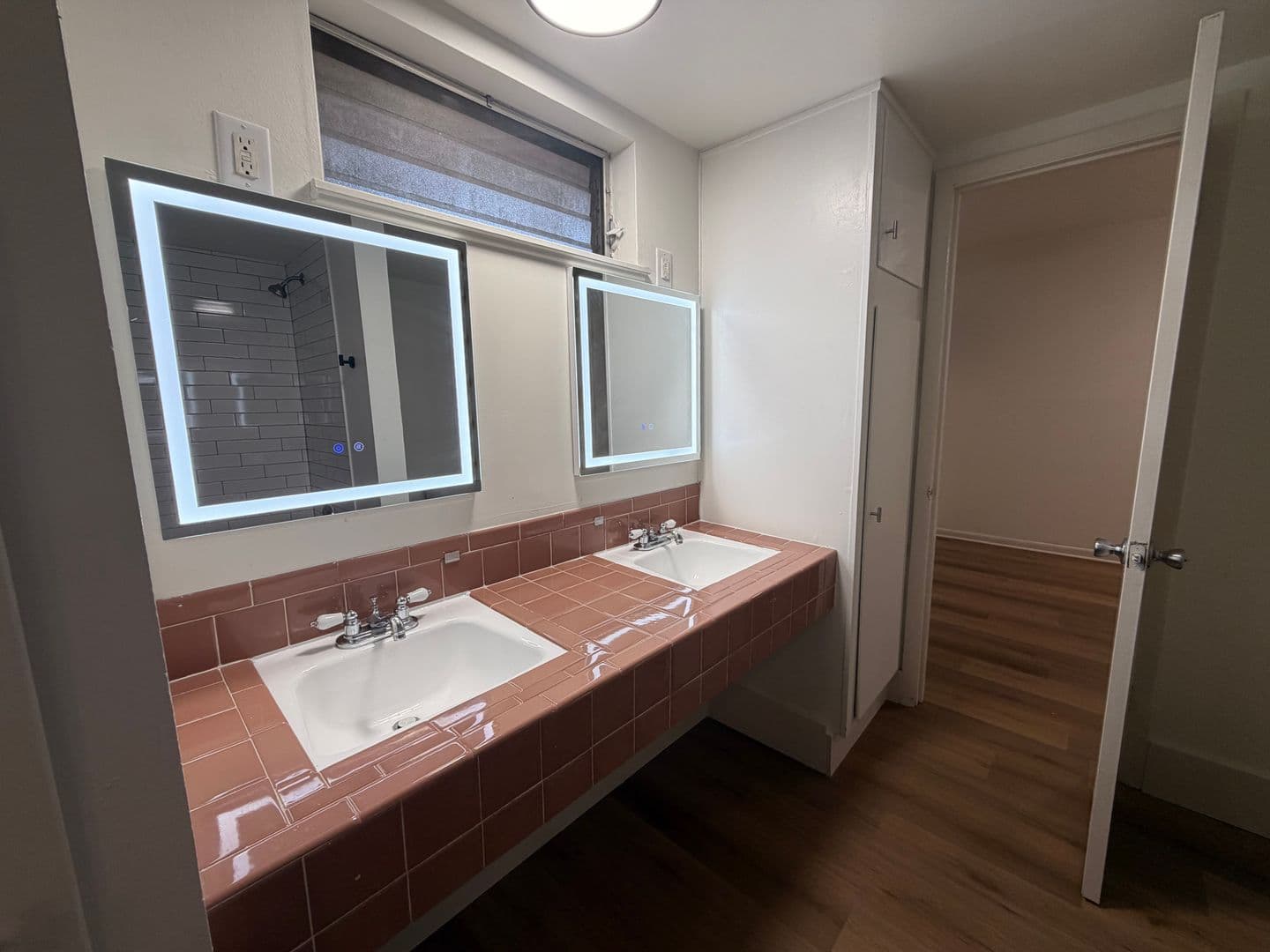 Austin Apartment: 3304 Red River