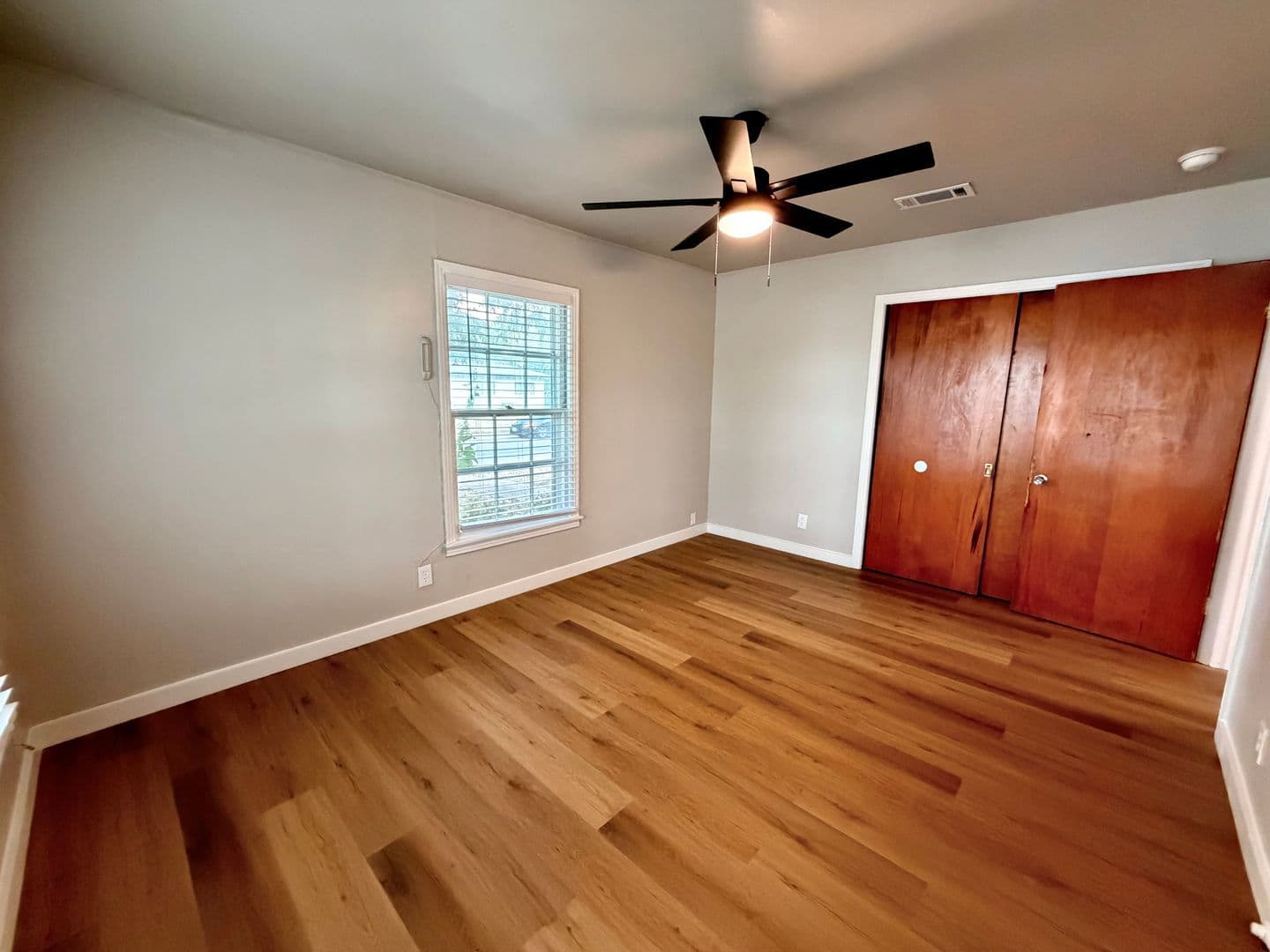 Austin House: 5101-A Guadalupe