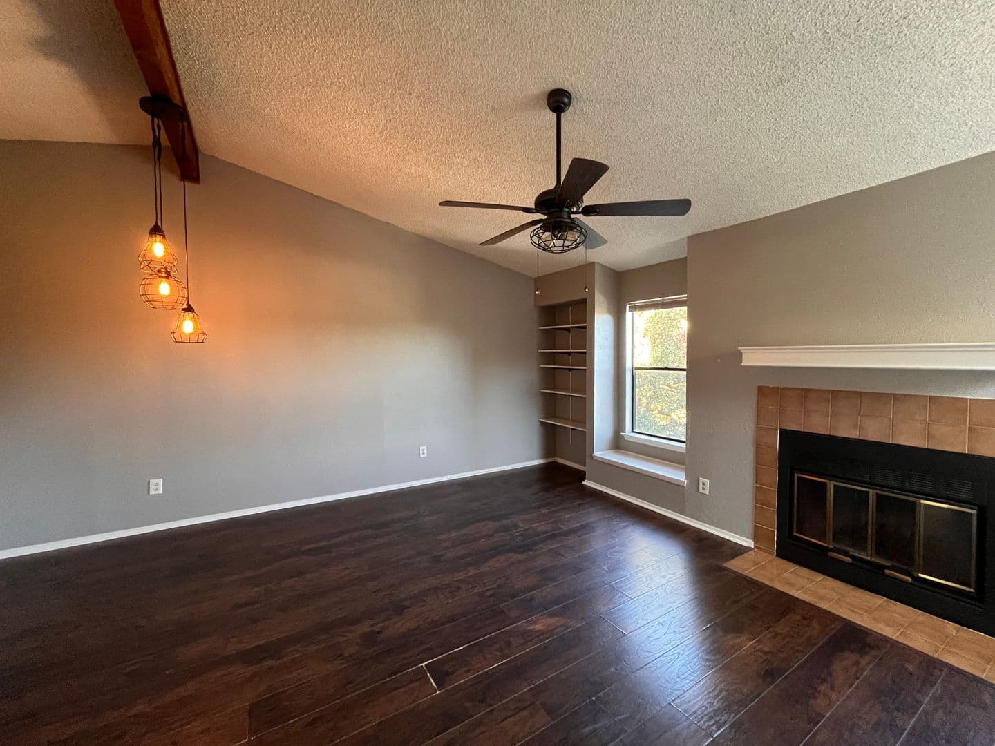 Austin Apartment: 5309-C Indio Dr