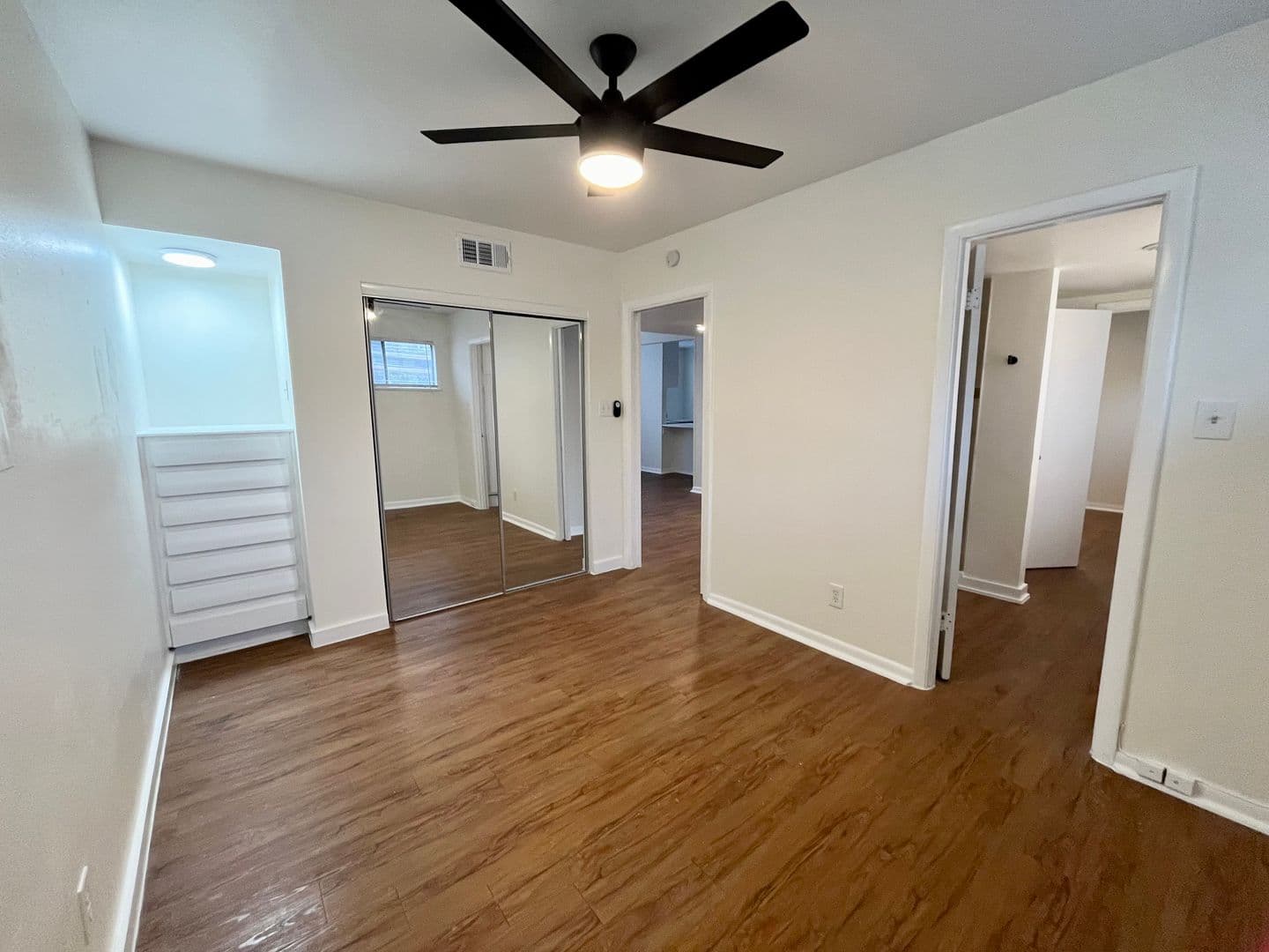 Austin Apartment: 3304 Red River