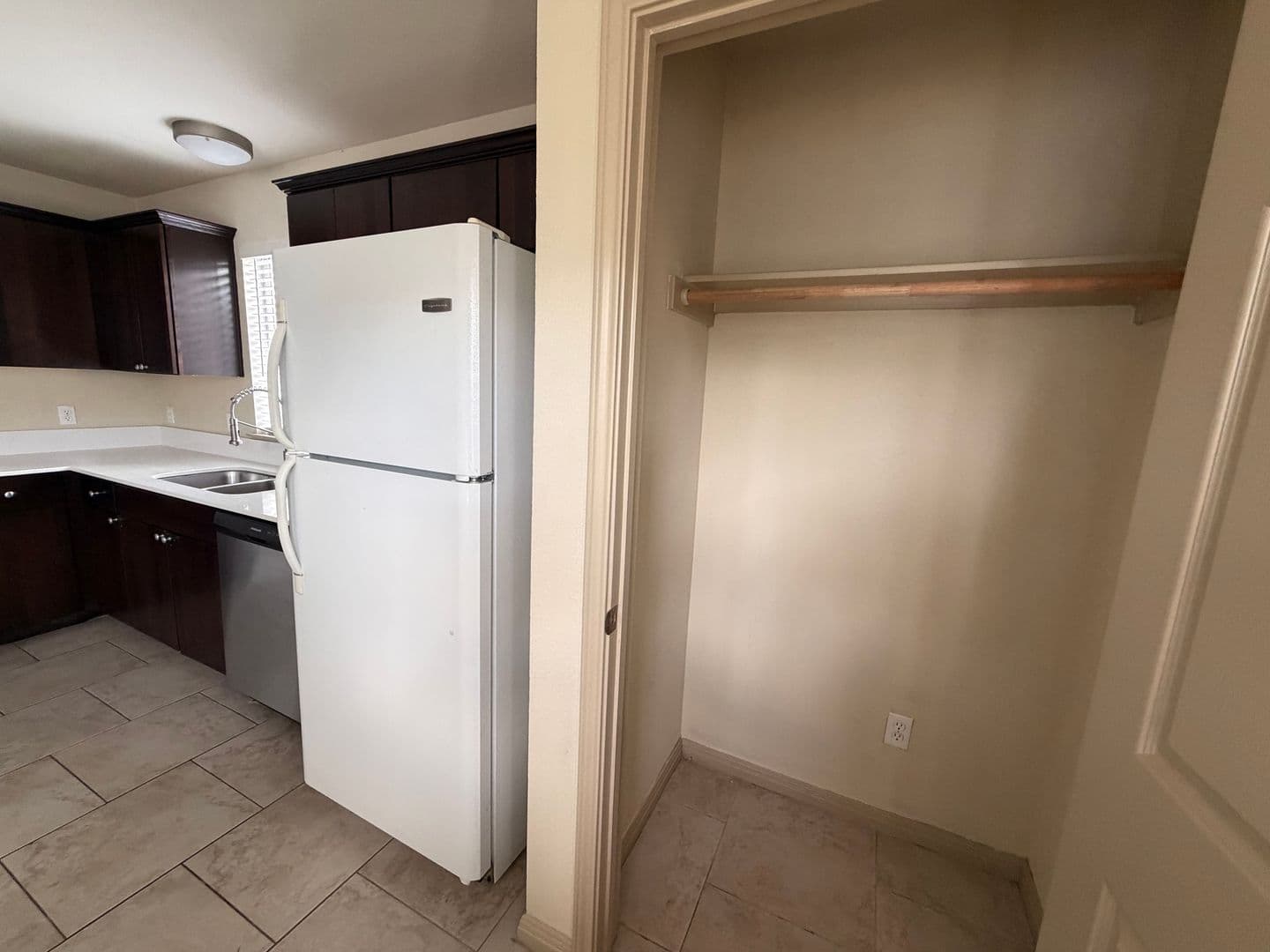 Austin House: 5413-A Roosevelt Avenue