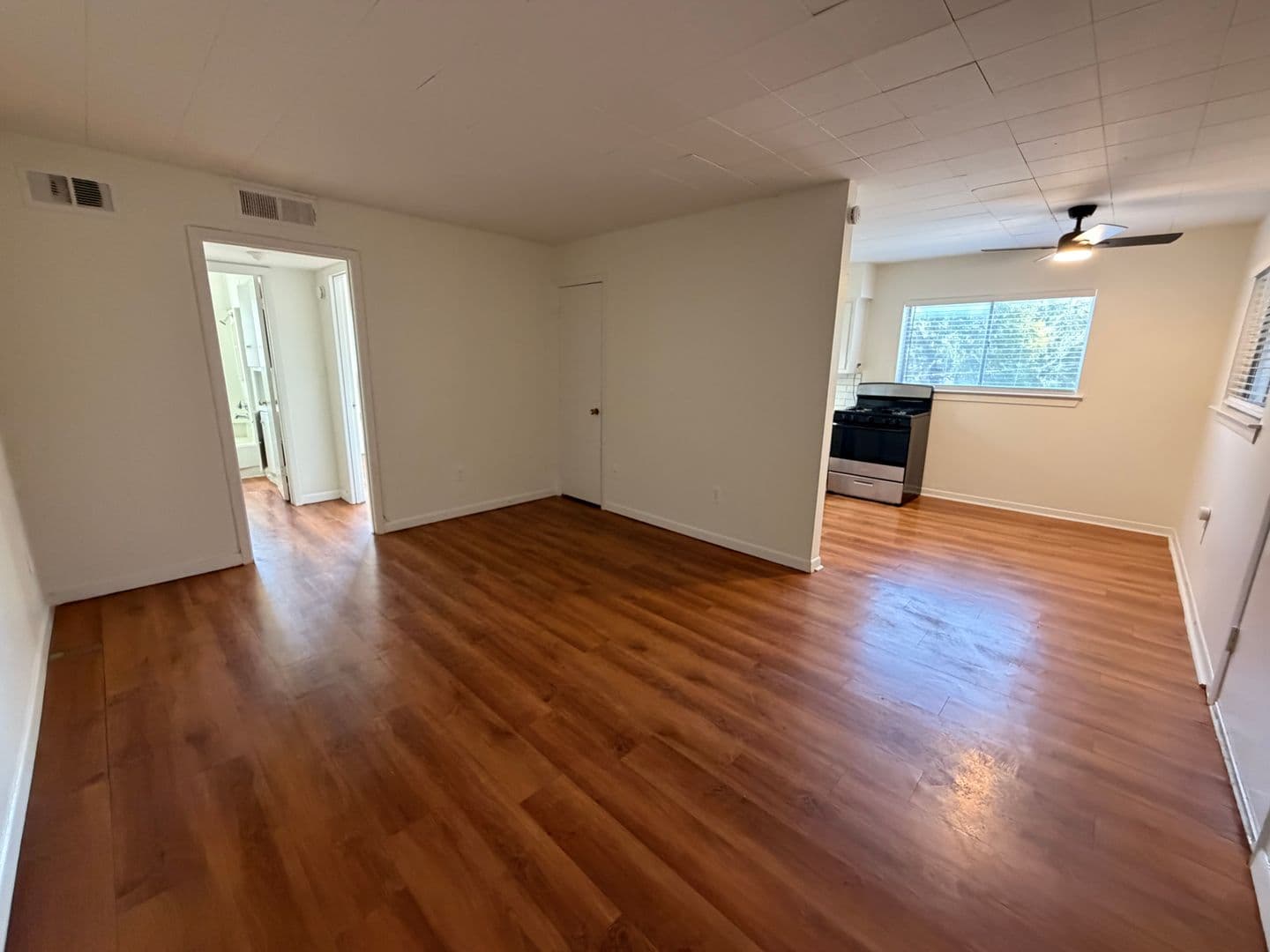 Austin Apartment: 3106 Duval Street