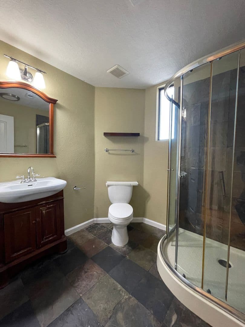 Austin House: 1038 E 43rd St.