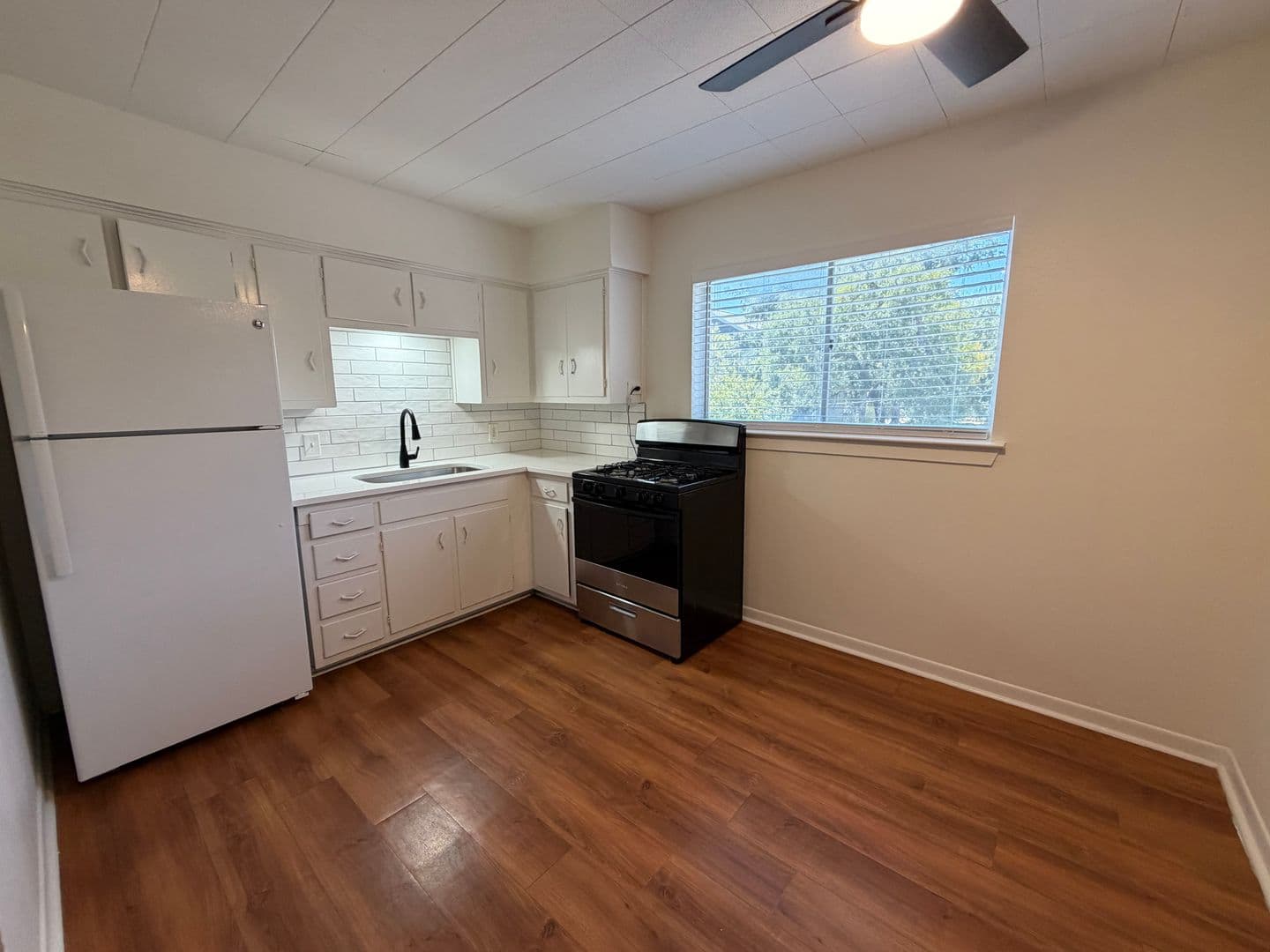 Austin Apartment: 3106 Duval Street