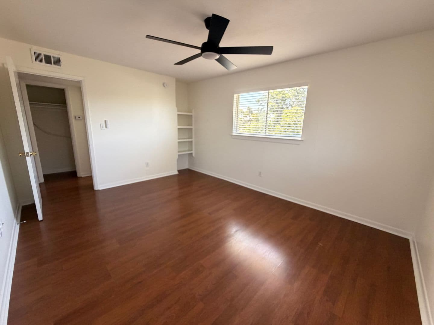 Austin Apartment: 3106 Duval Street