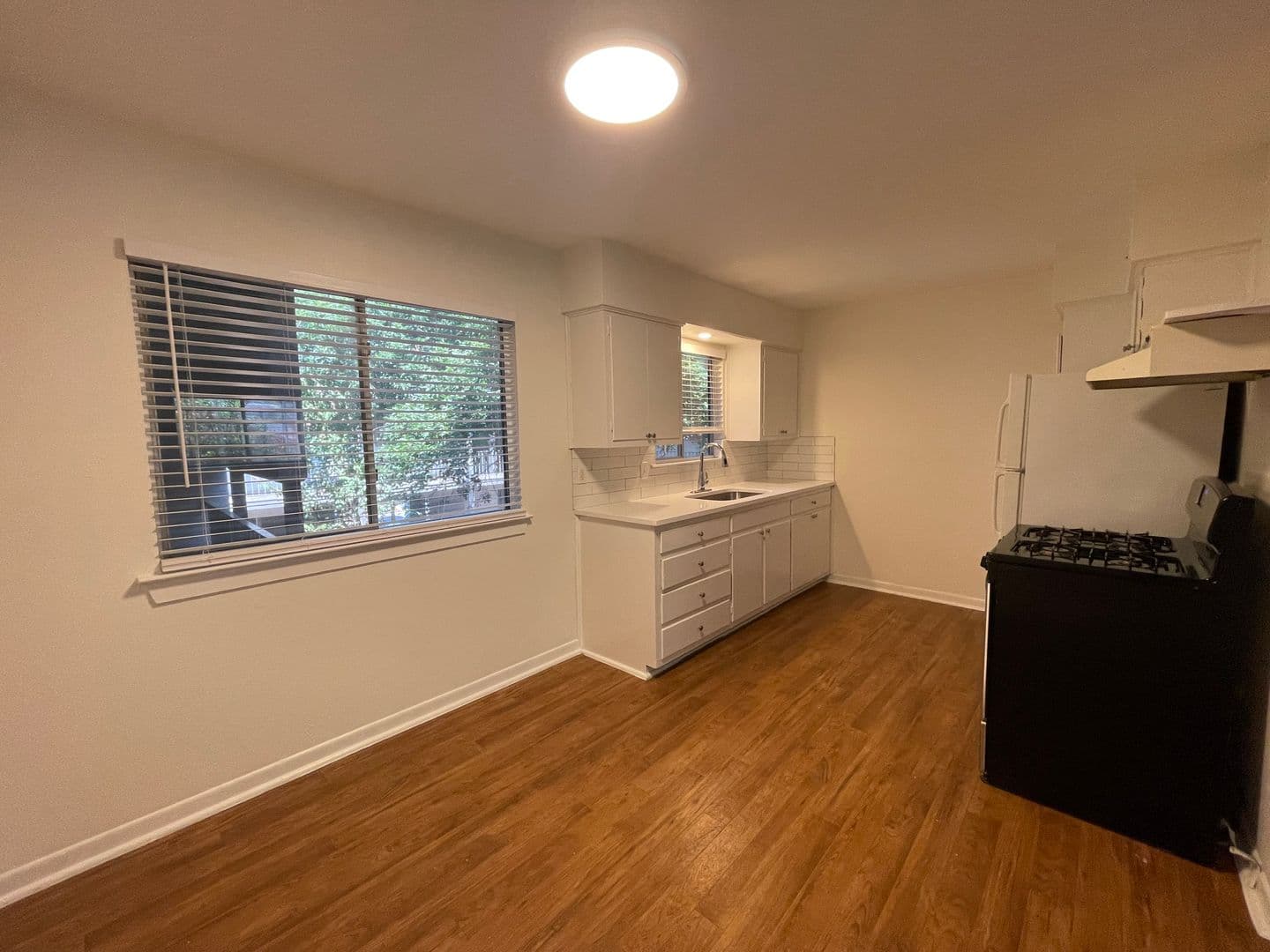 Austin Apartment: 3106 Duval Street