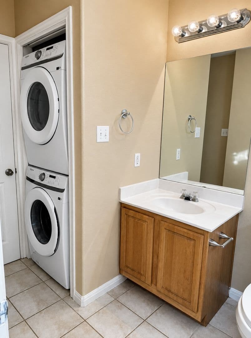 Austin House: 1506-B North Street
