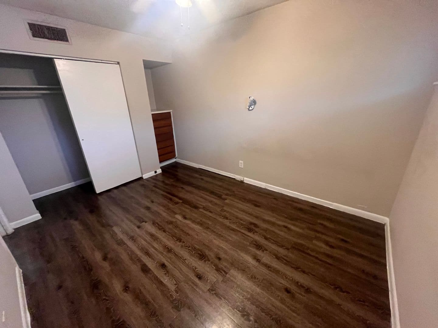 Austin Apartment: 3304 Red River