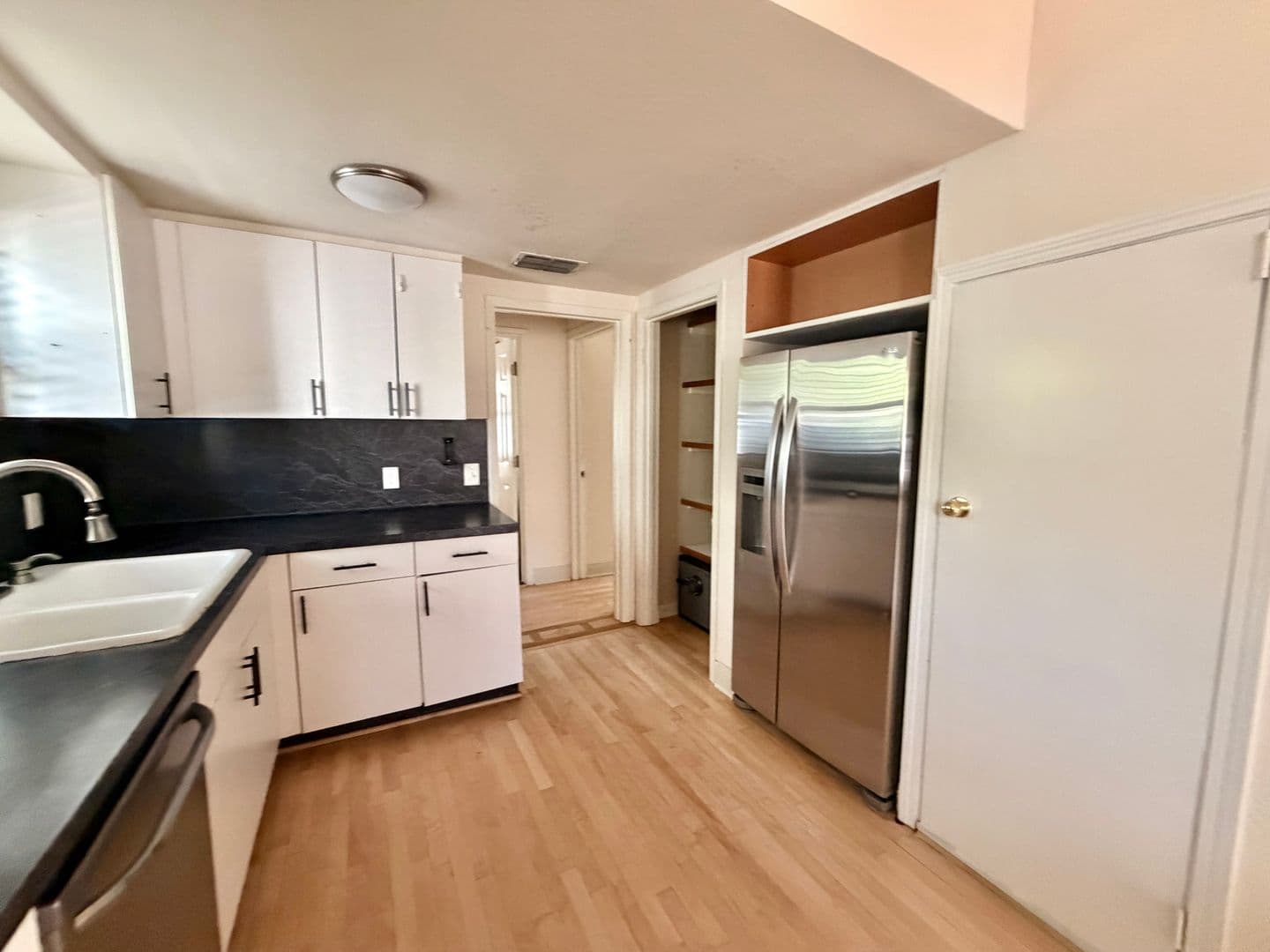 Austin House: 1410 W 51st St