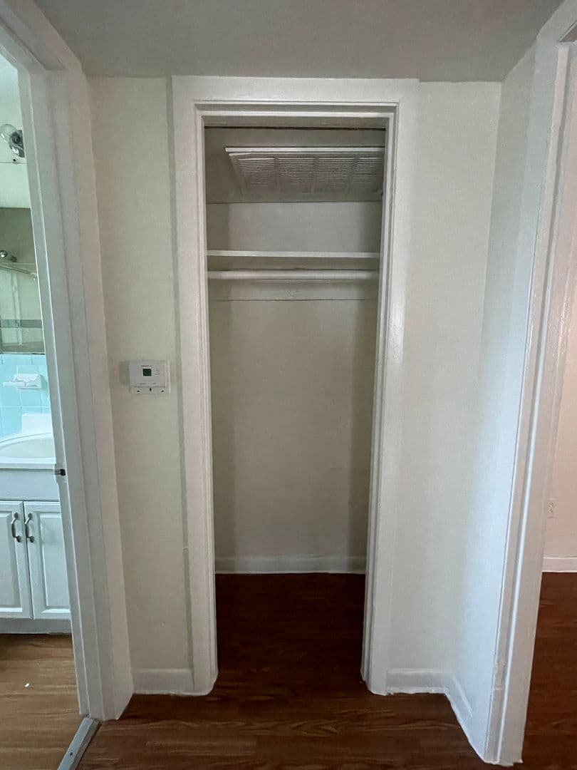 Austin Apartment: 3106 Duval Street