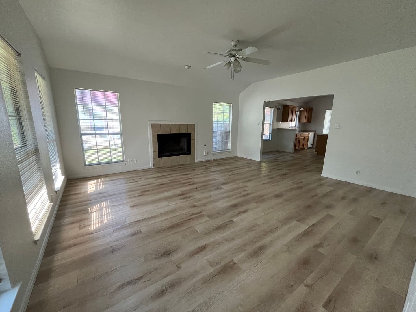 Austin House: 5212-A Guadalupe Street