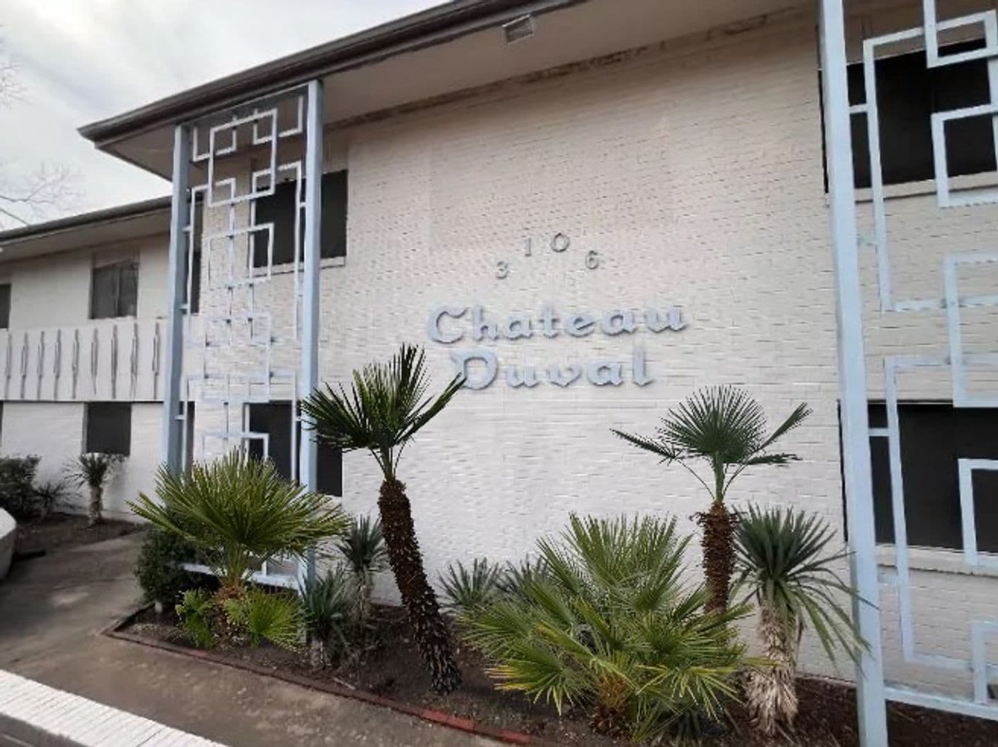 Austin Apartment: 3106 Duval Street