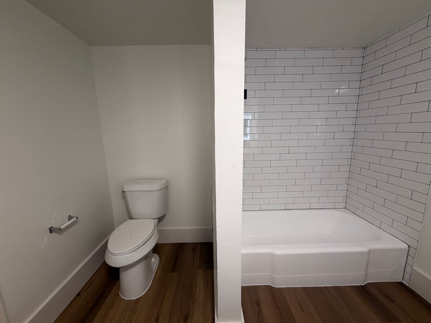 Austin Apartment: 3304 Red River