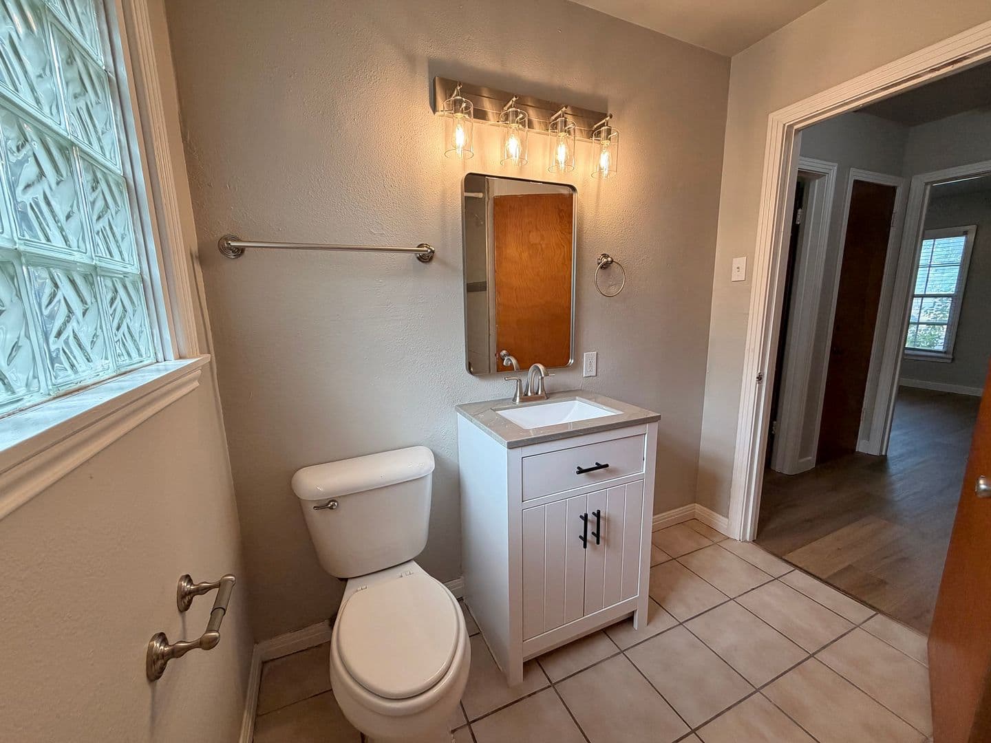 Austin House: 5101 Guadalupe