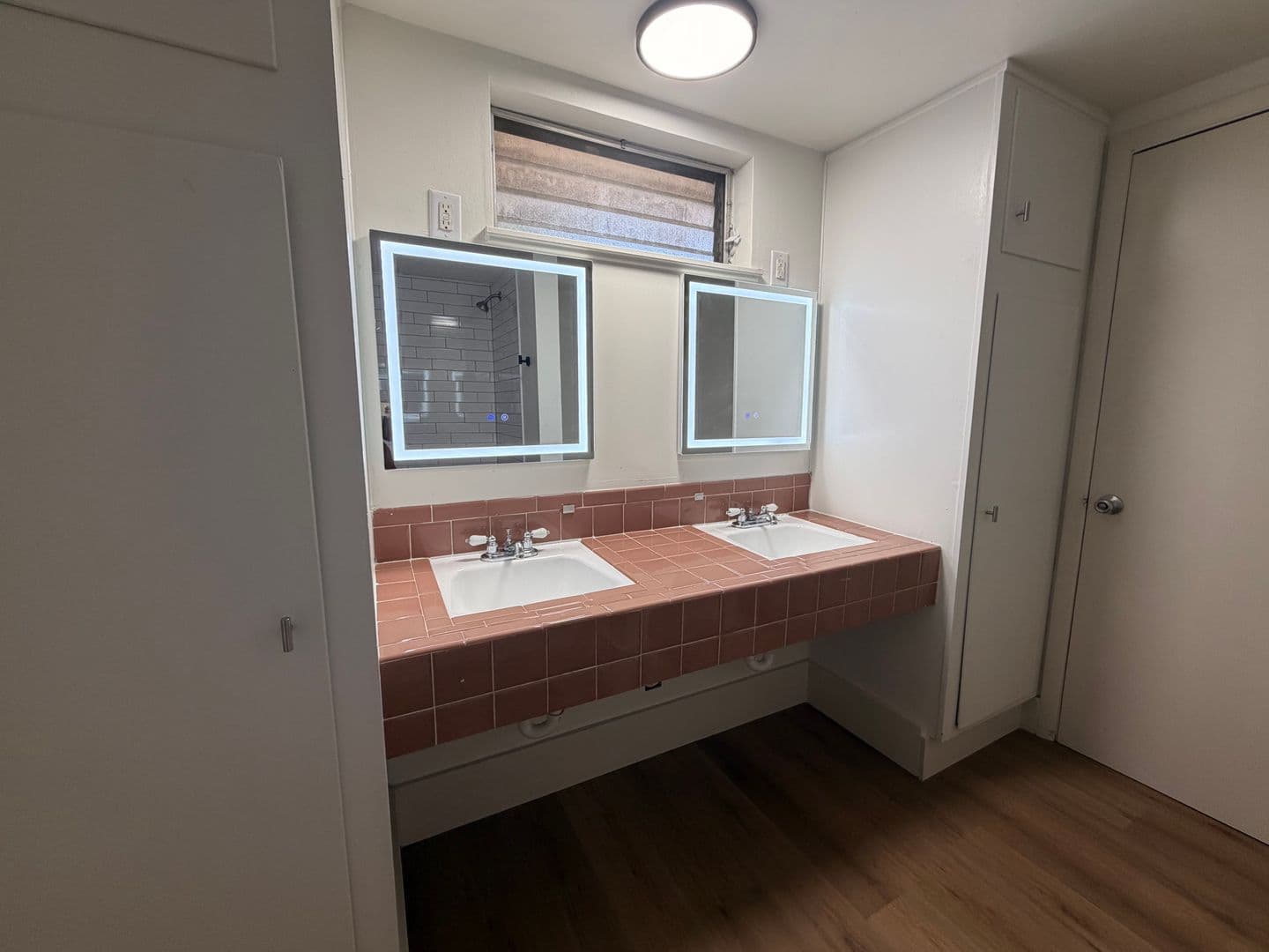 Austin Apartment: 3304 Red River