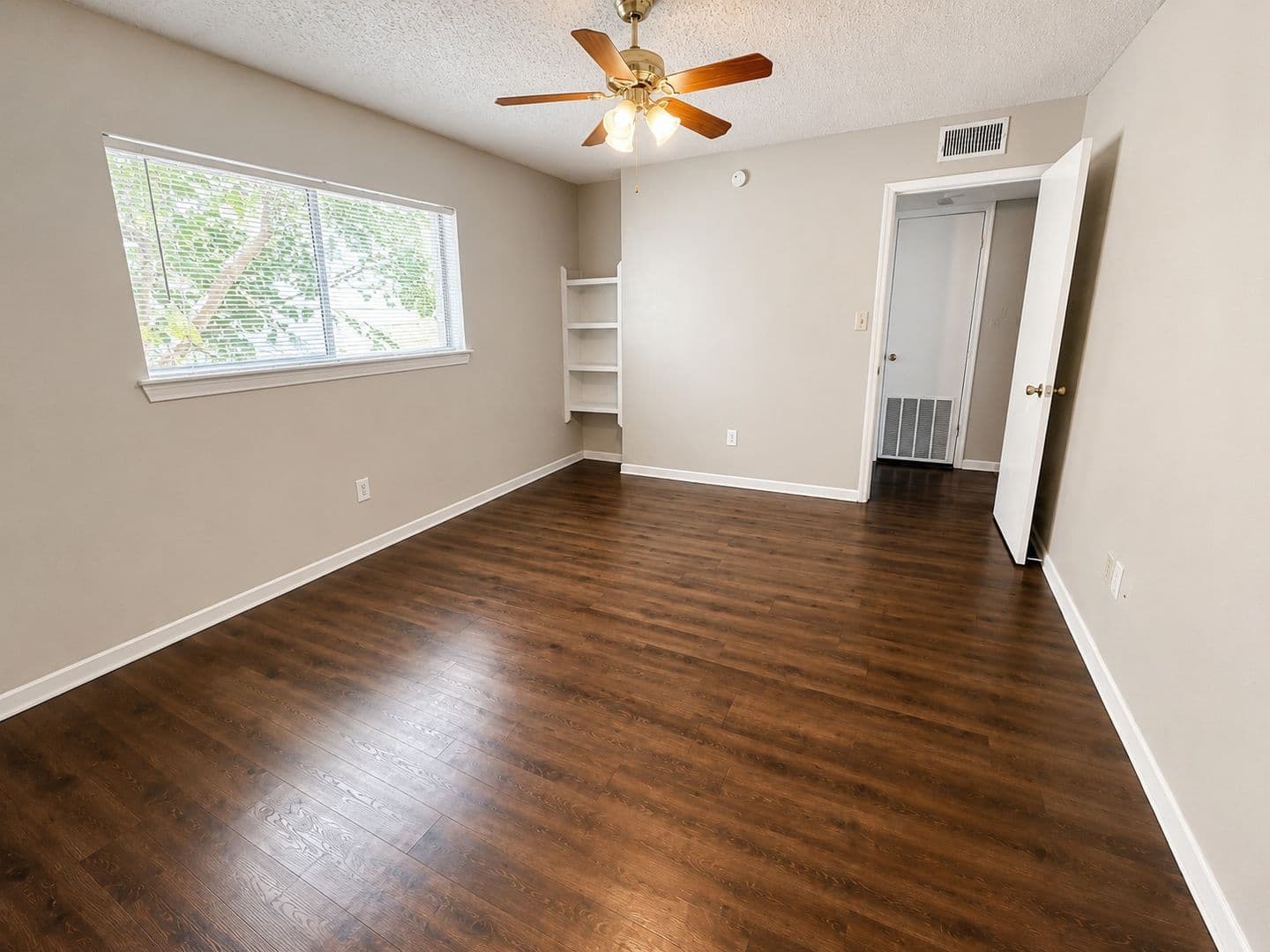 Austin Apartment: 3106 Duval Street