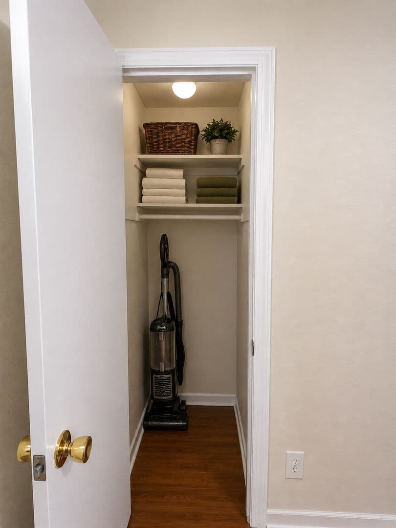 Austin Apartment: 3106 Duval Street