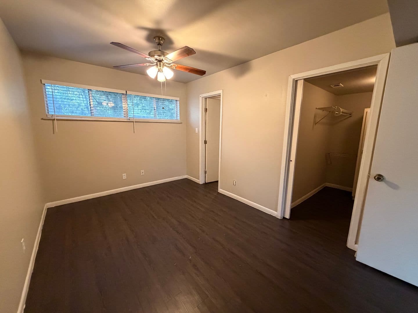 Austin Apartment: 3304 Red River