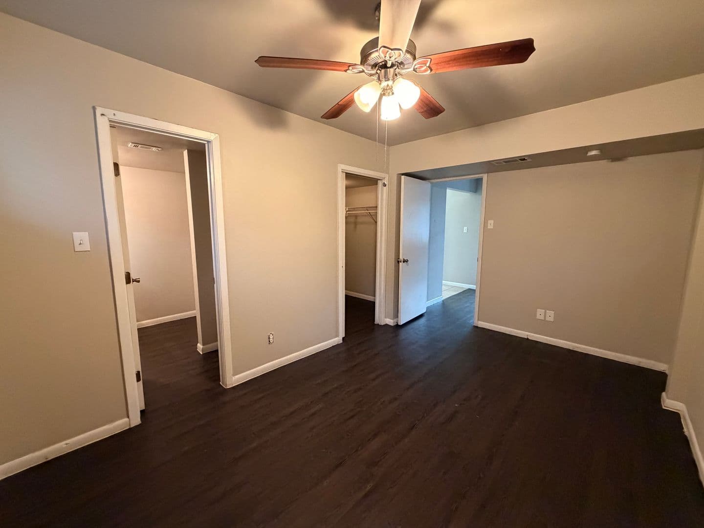 Austin Apartment: 3304 Red River