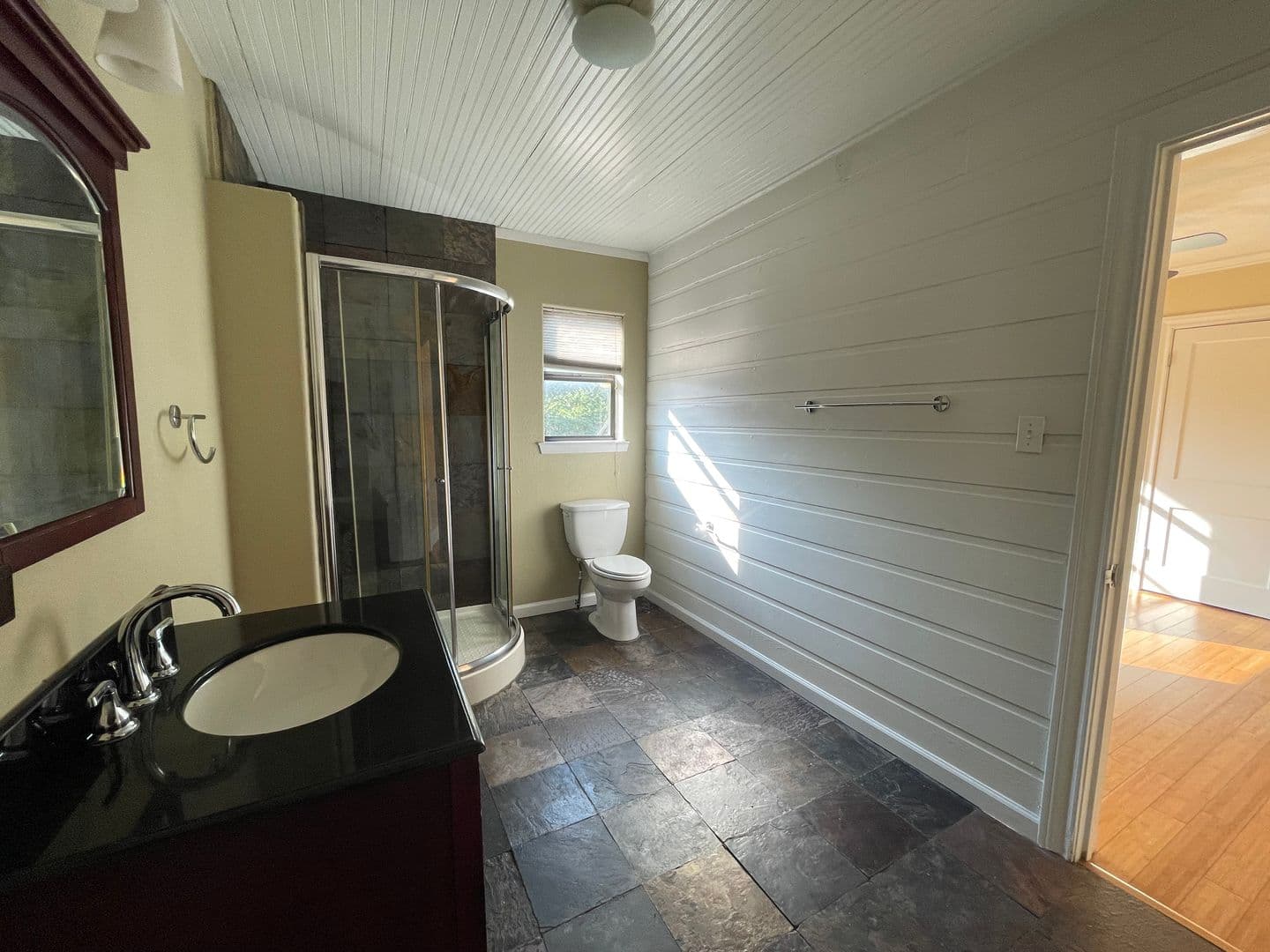 Austin House: 1038 E 43rd St.