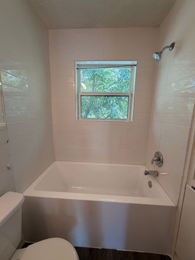 Austin Apartment: 3106 Duval Street