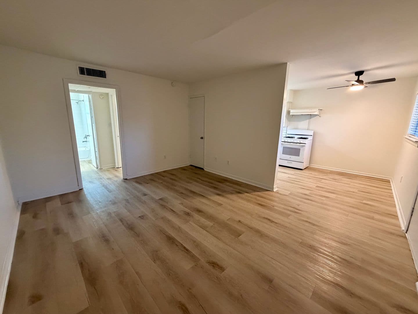 Austin Apartment: 3106 Duval Street