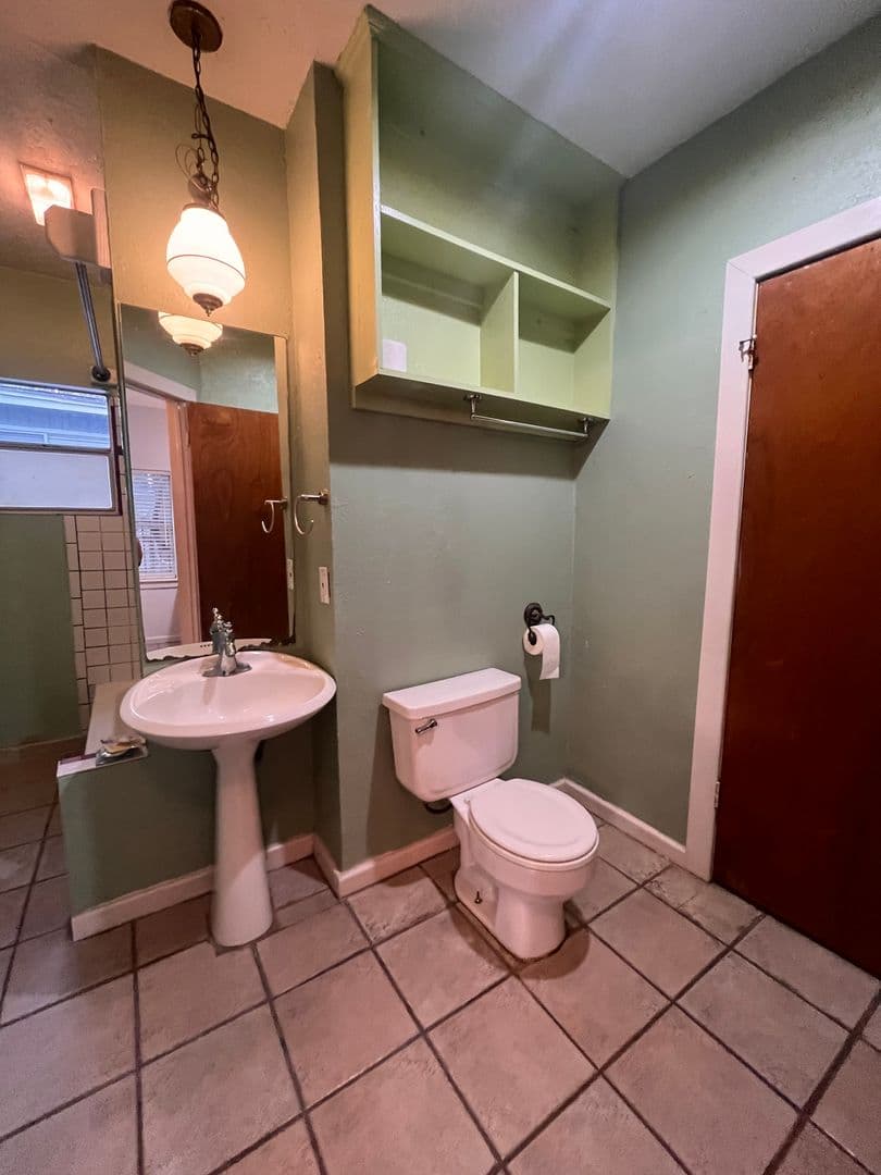 Austin House: 3107 Whitis