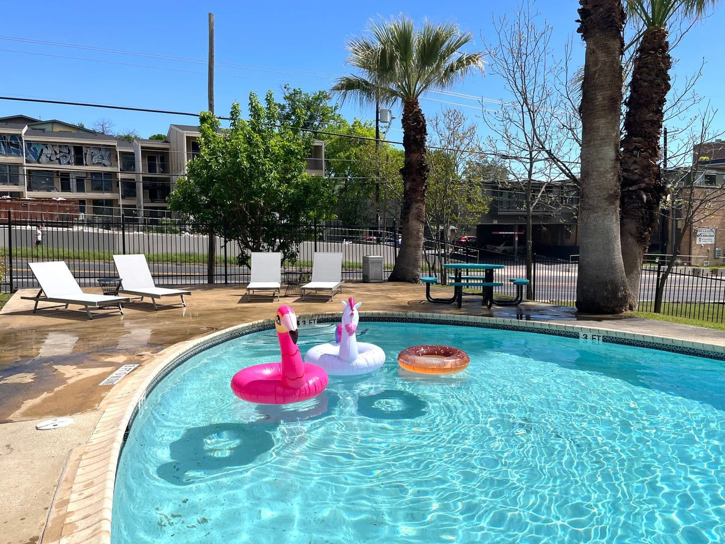 Austin Apartment: 3304 Red River