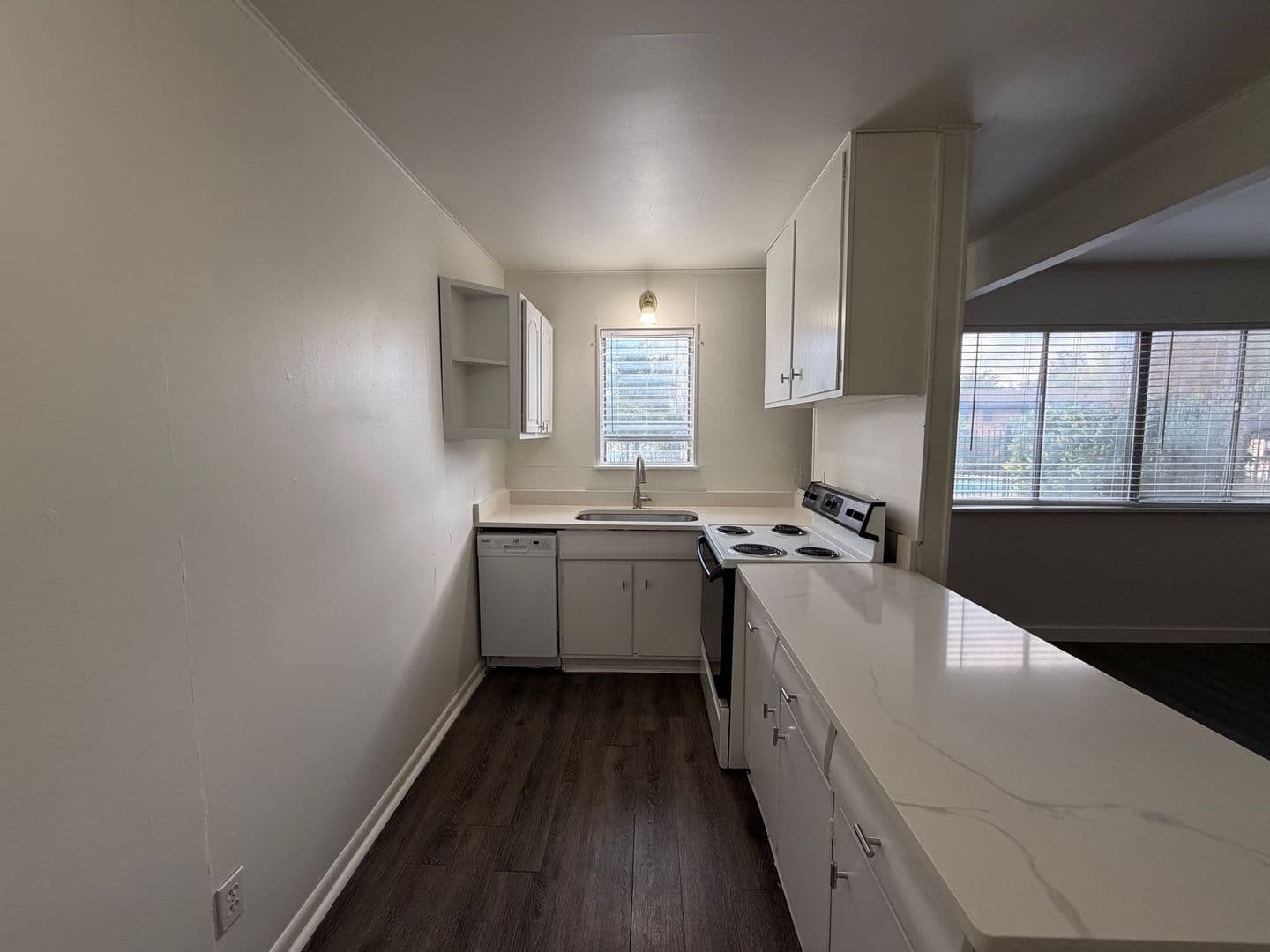 Austin Apartment: 3304 Red River