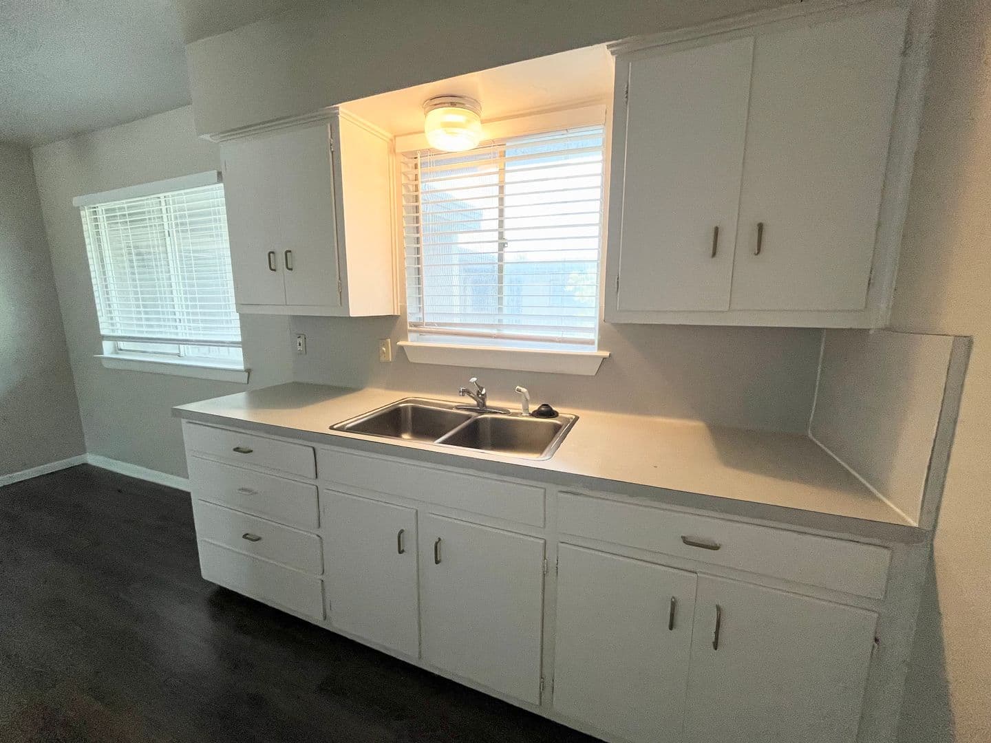 Austin Apartment: 3106 Duval Street