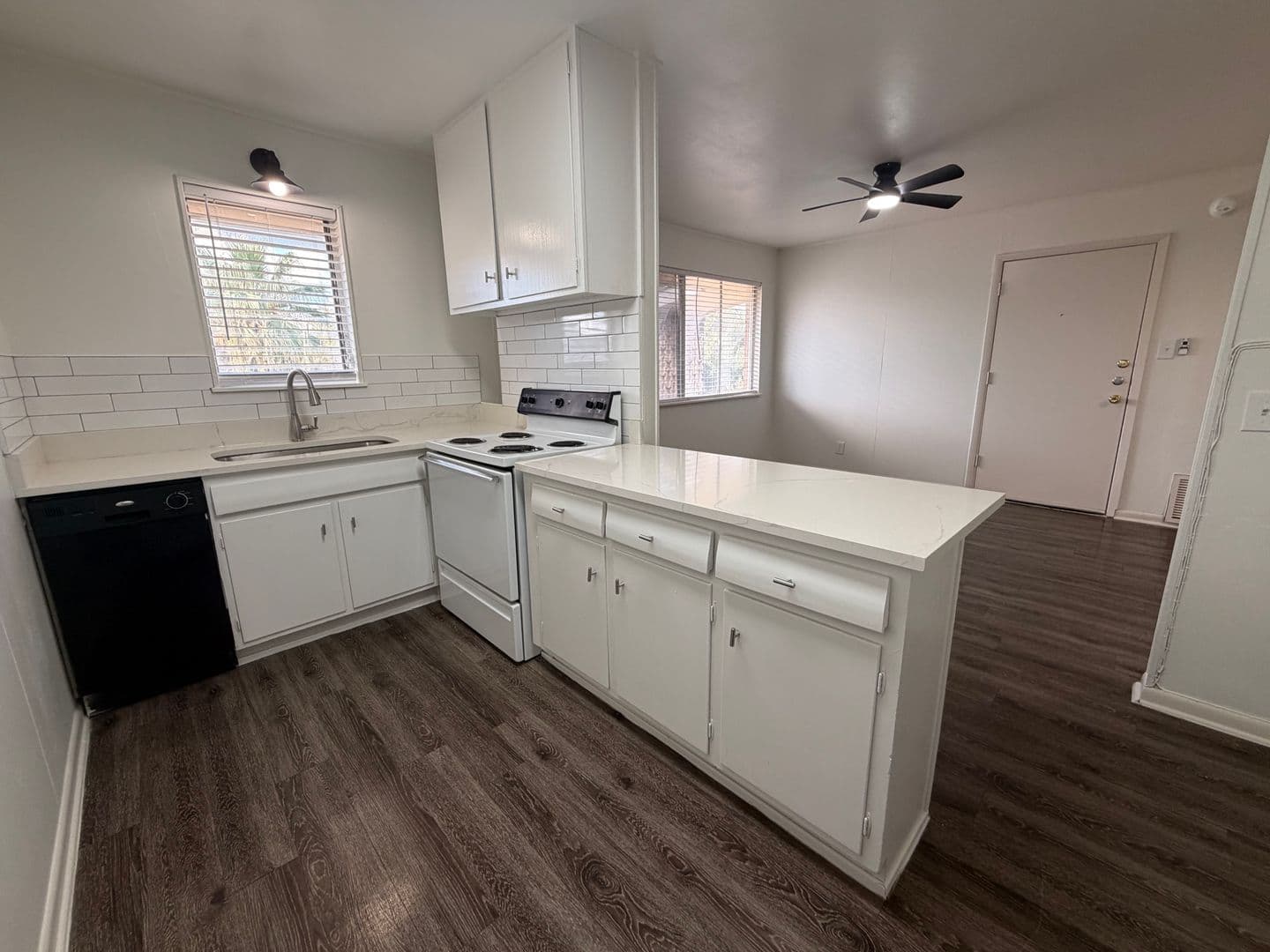 Austin Apartment: 3304 Red River