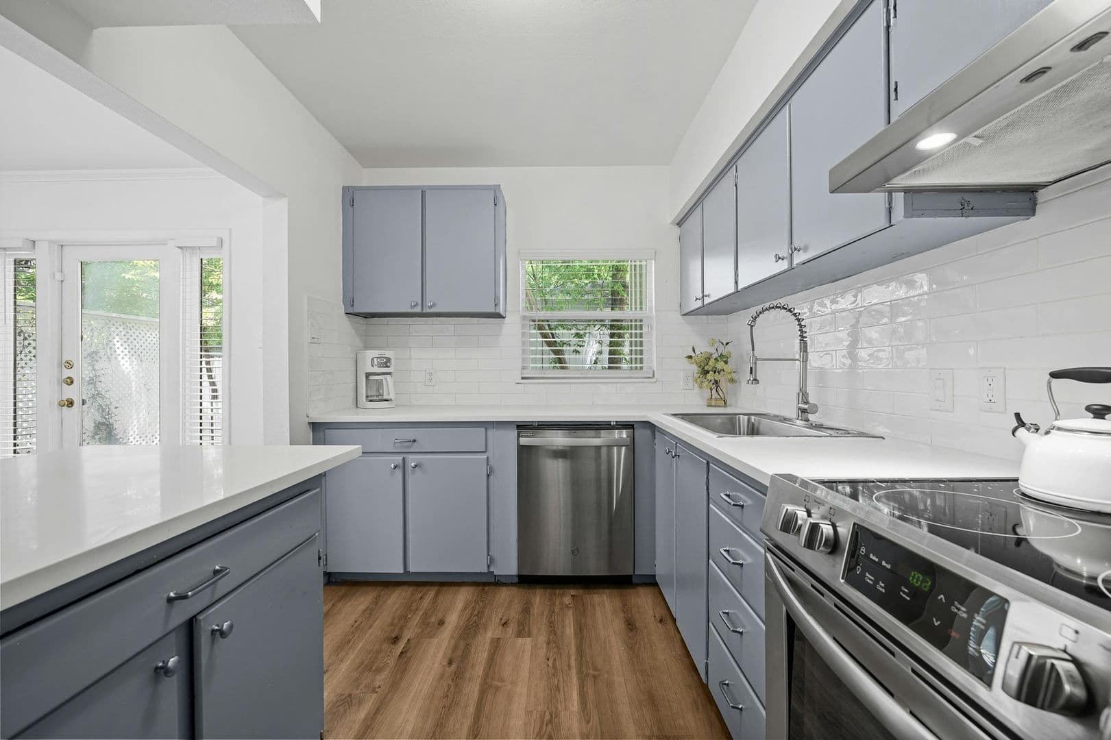 Austin Apartment: 2401 Winsted Ln