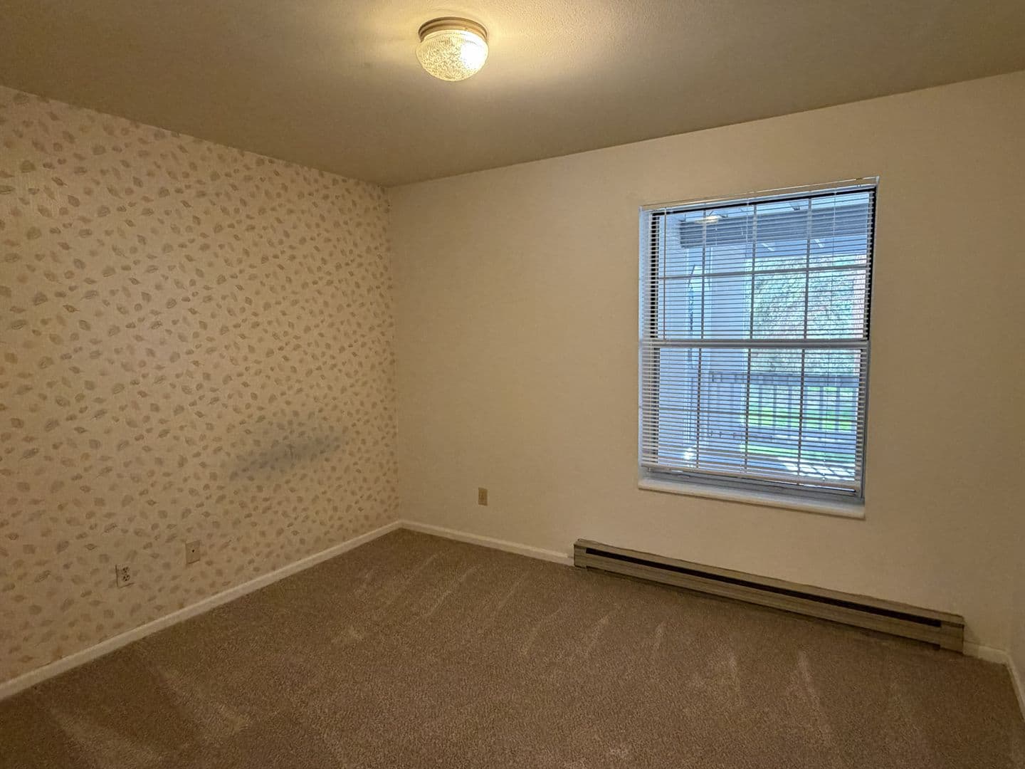 Fort Collins Townhome: 1601 W. Swallow Rd. F5