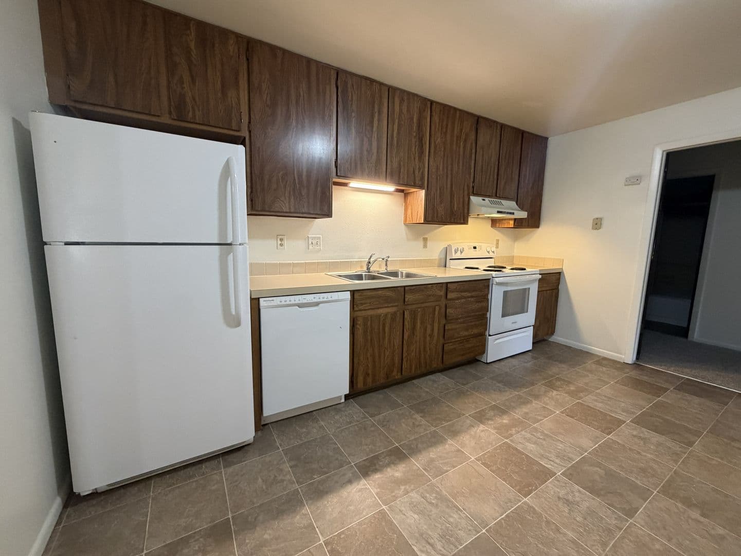 Fort Collins Condo: 1672 Riverside Ave (Tran)