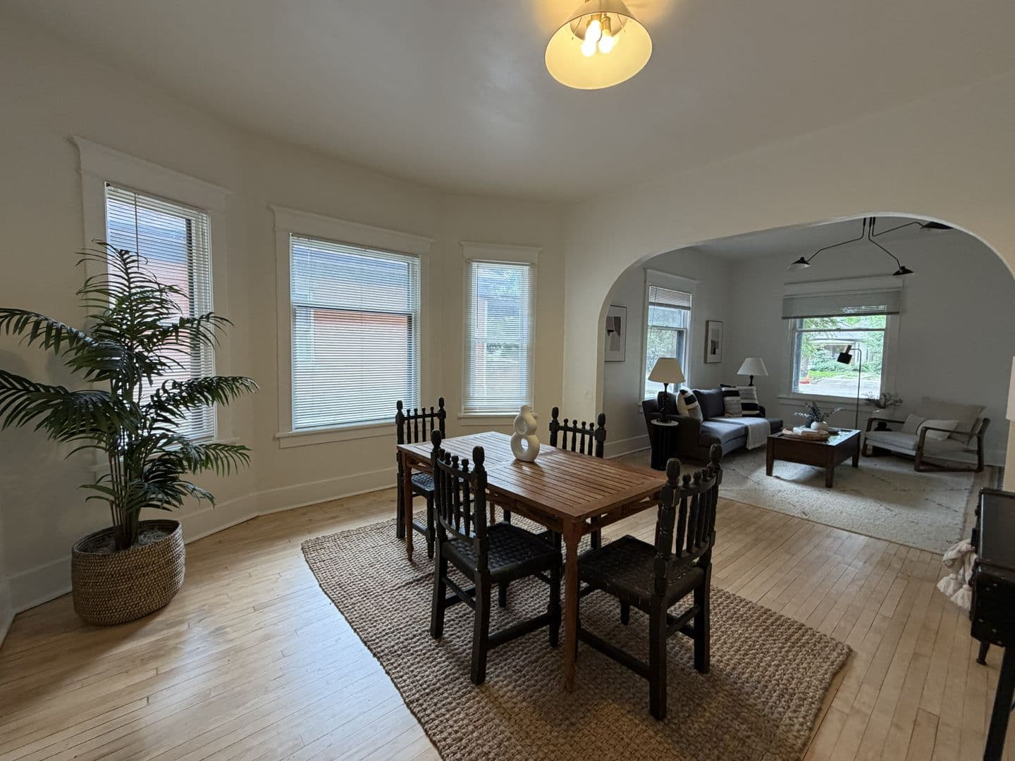 Fort Collins House: 604 S Meldrum Street