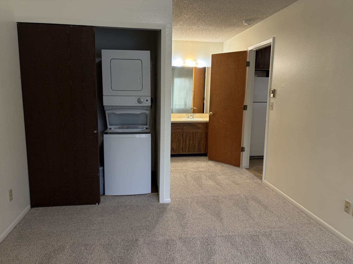 Fort Collins Condo: 1672 Riverside Ave (Tran)