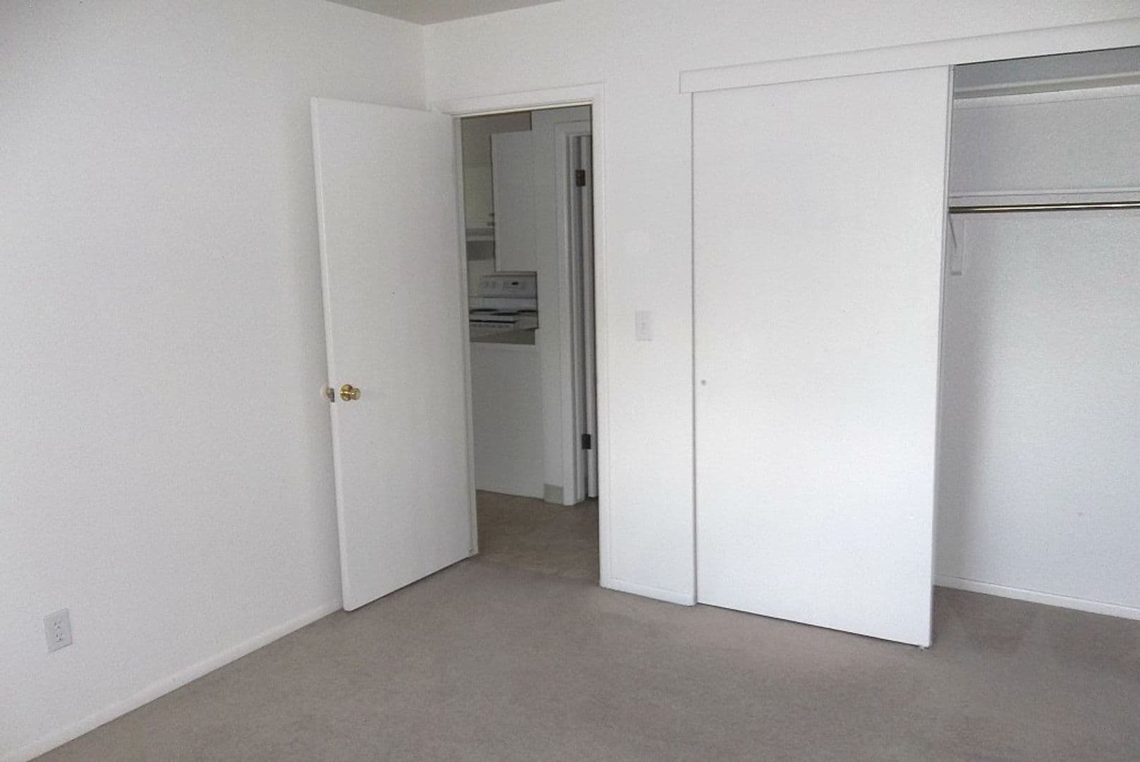 Fort Collins Apartment: 2115 West Plum Street