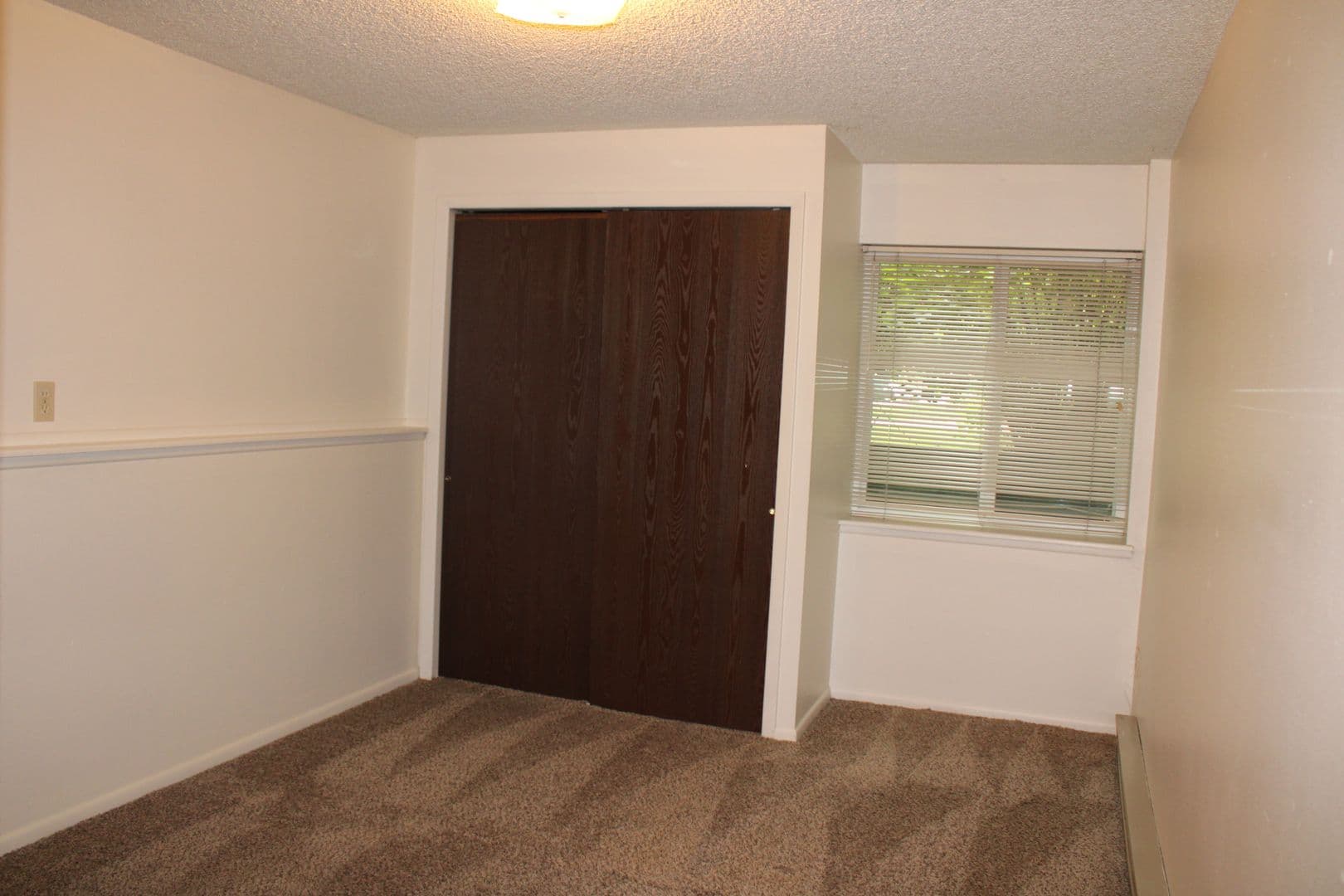 Fort Collins Condo: 1672 Riverside Ave (Tran)