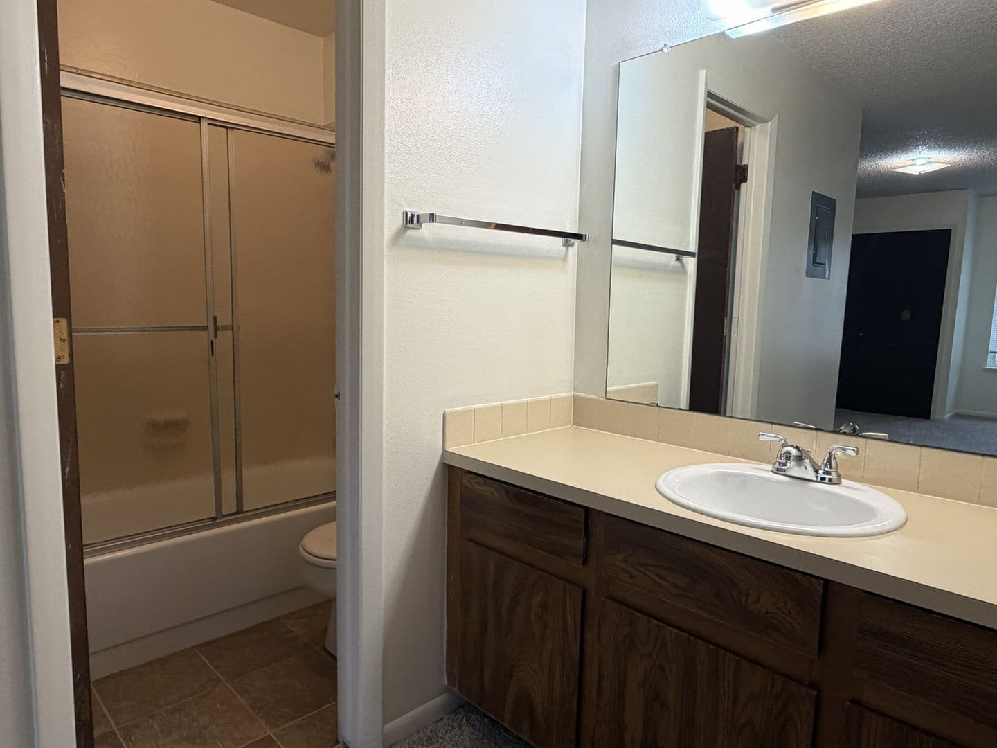Fort Collins Condo: 1672 Riverside Ave (Tran)