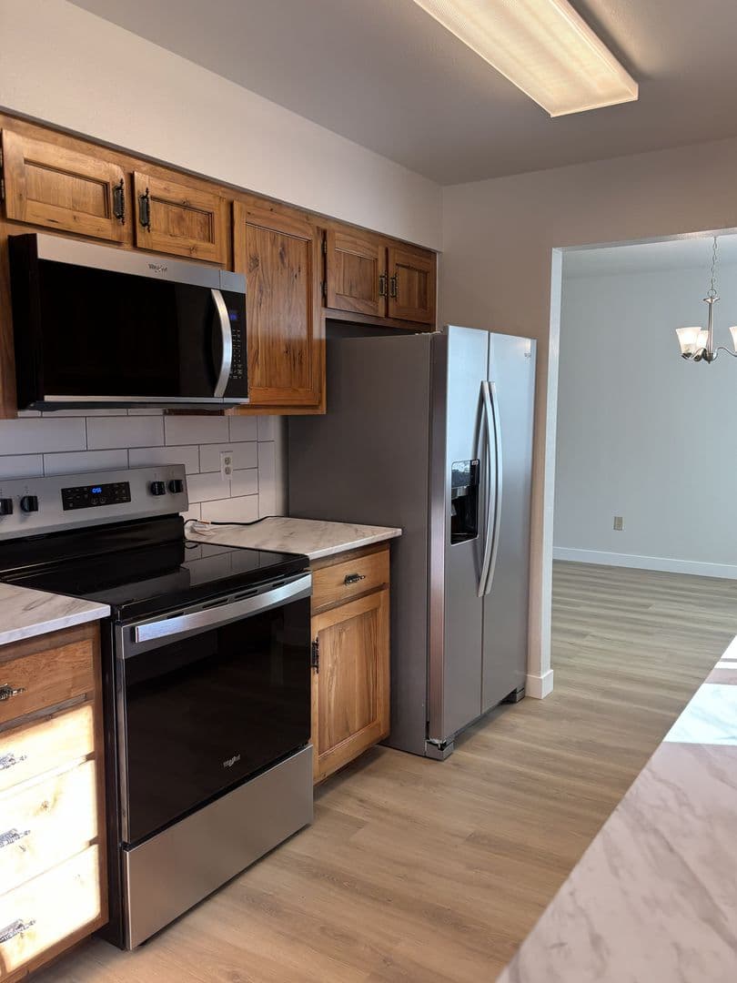 Fort Collins House: 1425 Lakeshore Drive