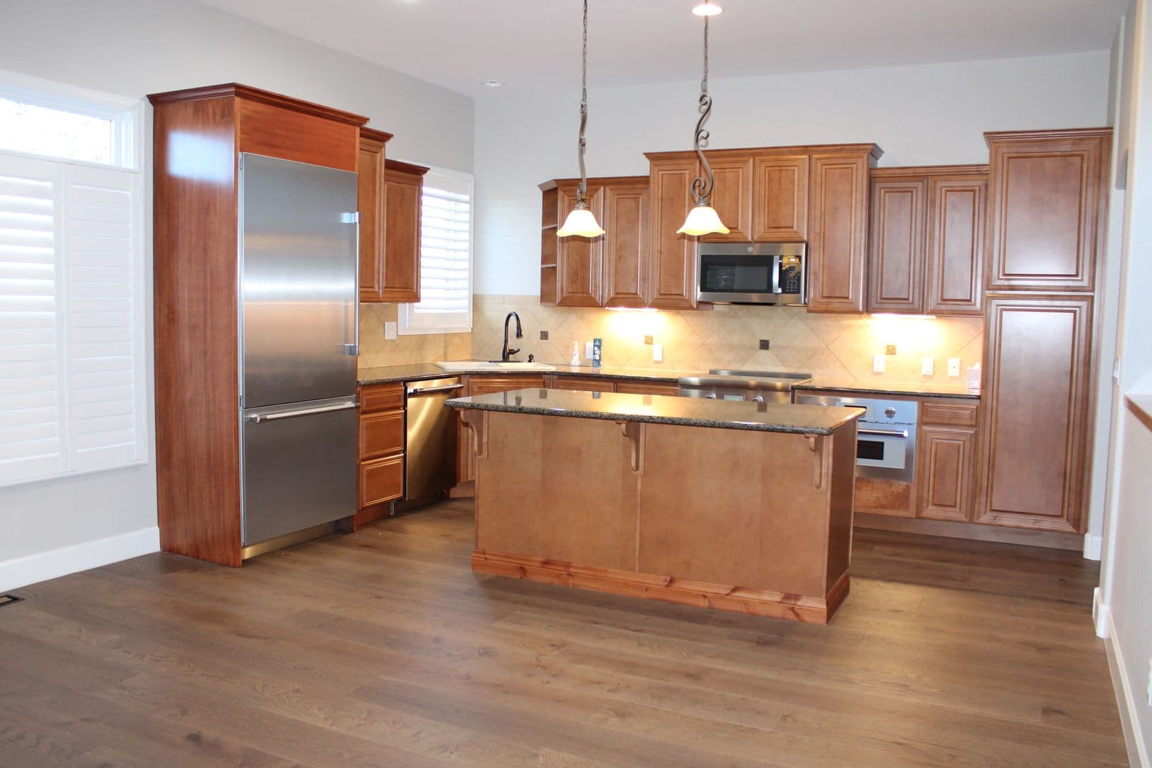 Windsor House: 8236 Hidden Cove Court