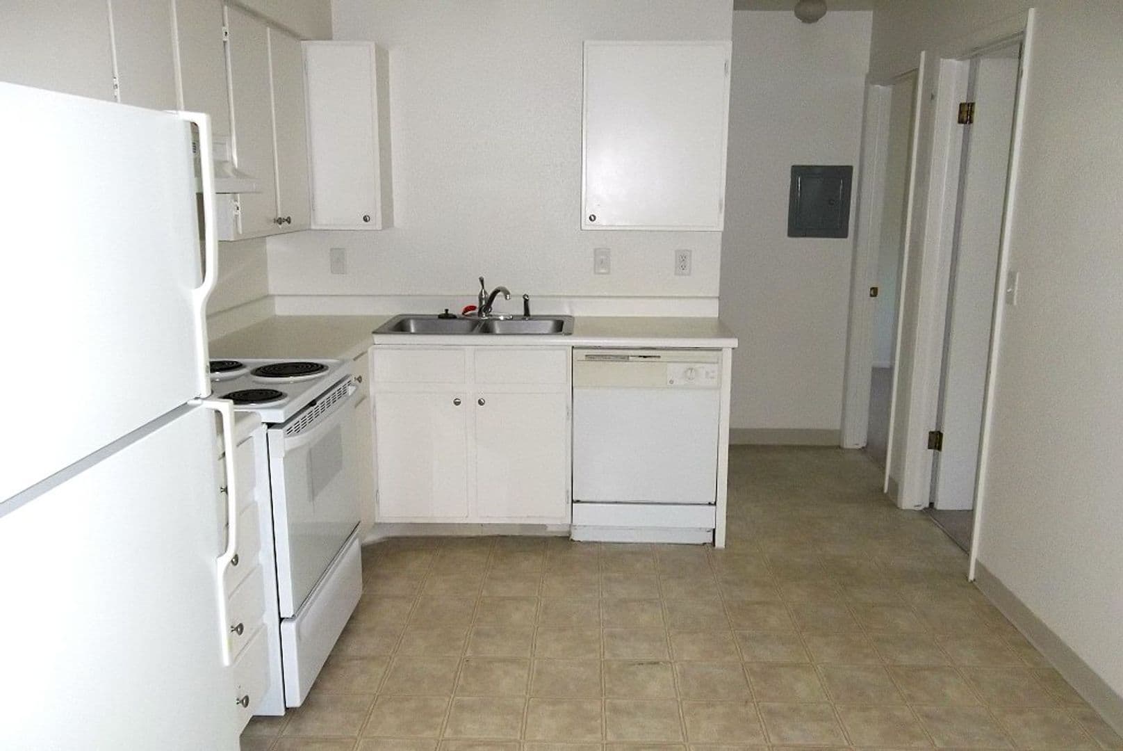 Fort Collins Apartment: 2115 West Plum Street