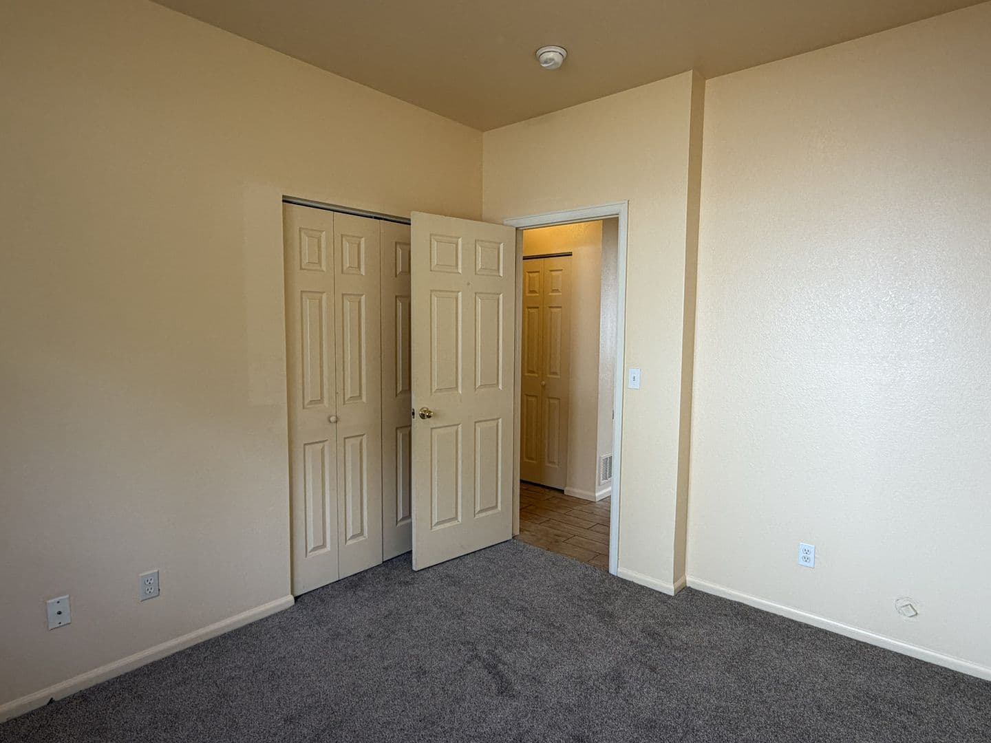 Fort Collins Apartment: 629 S Sherwood Street