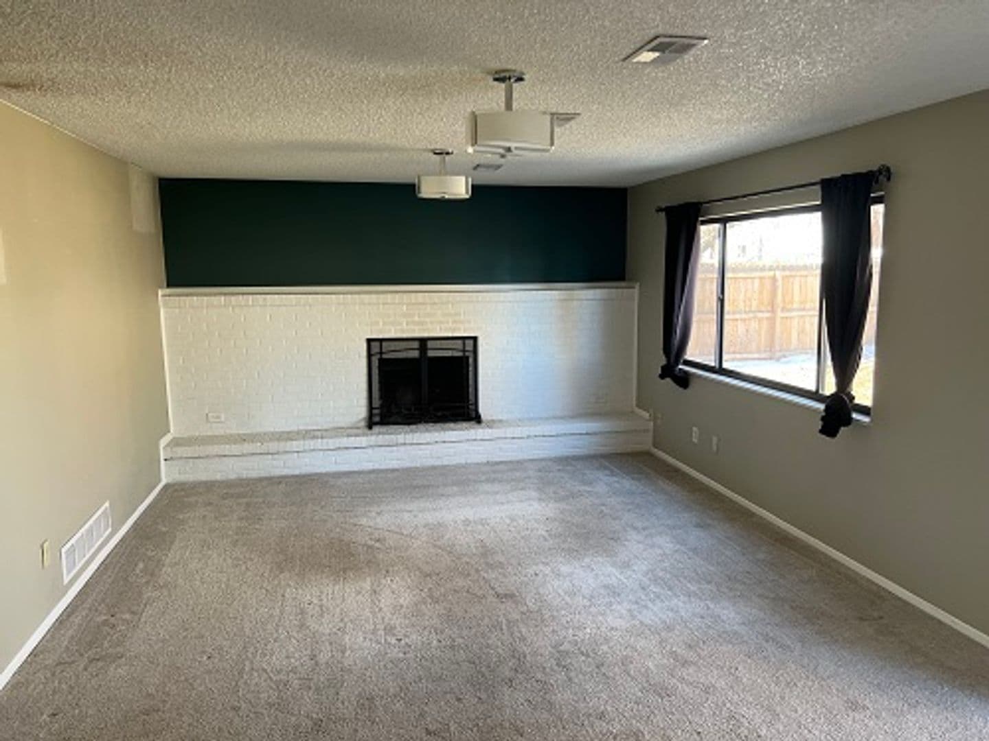 Fort Collins House: 2207 Rambouillet