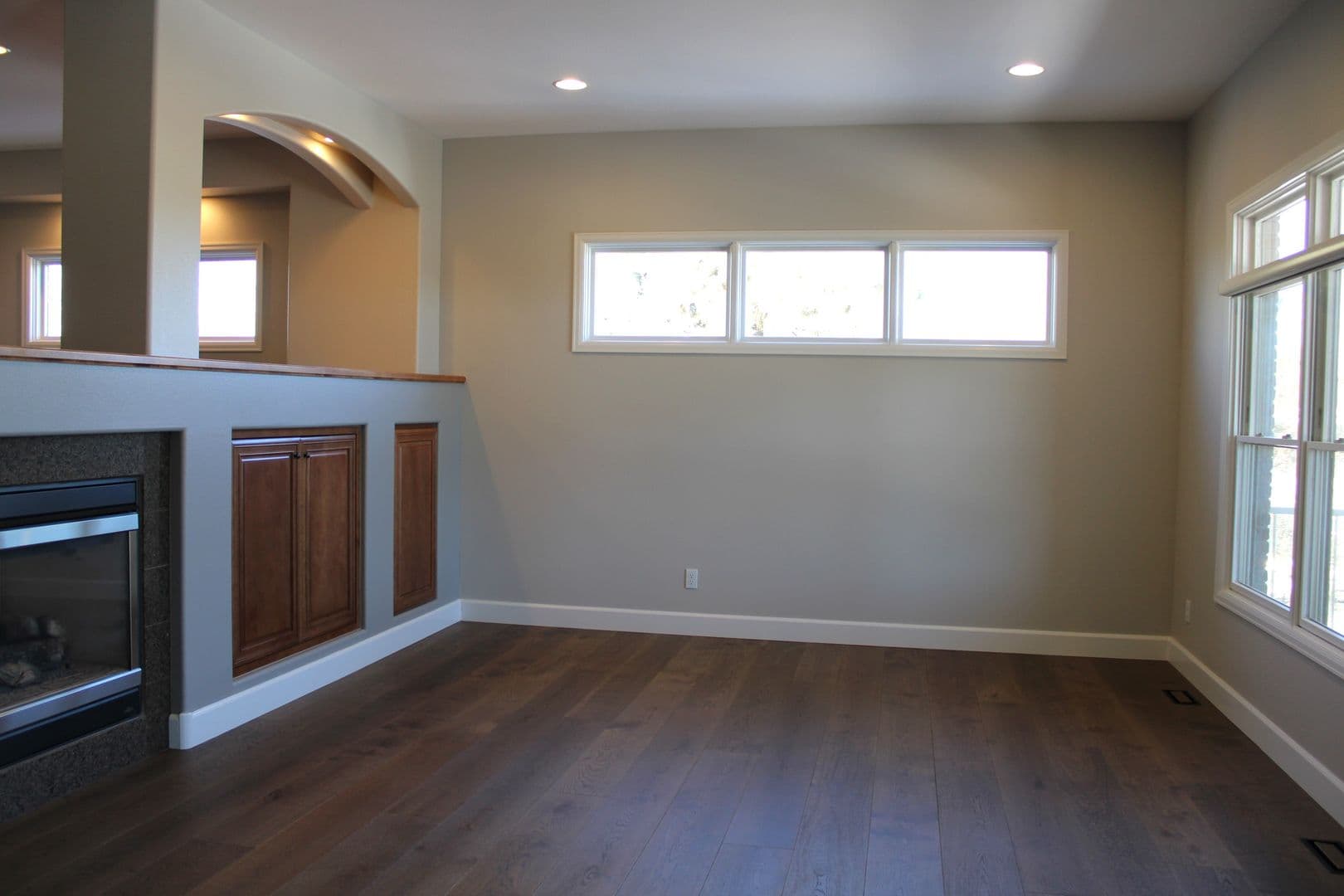 Windsor House: 8236 Hidden Cove Court