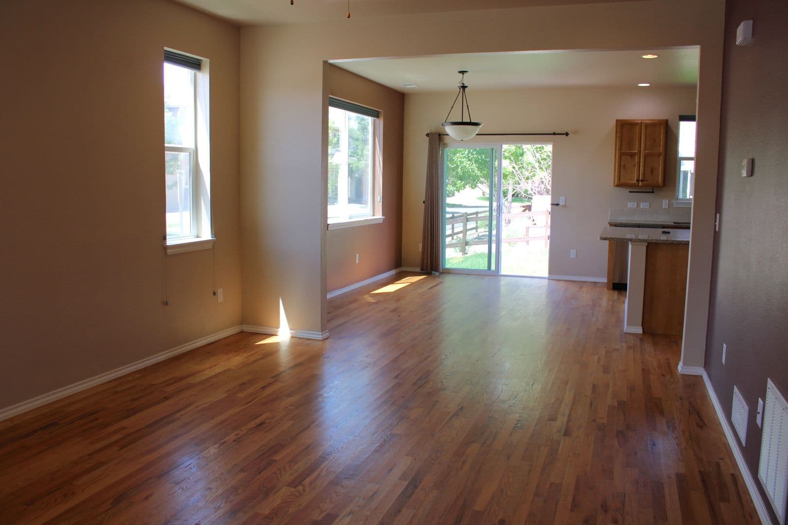 Fort Collins House: 1902 Mackinac St