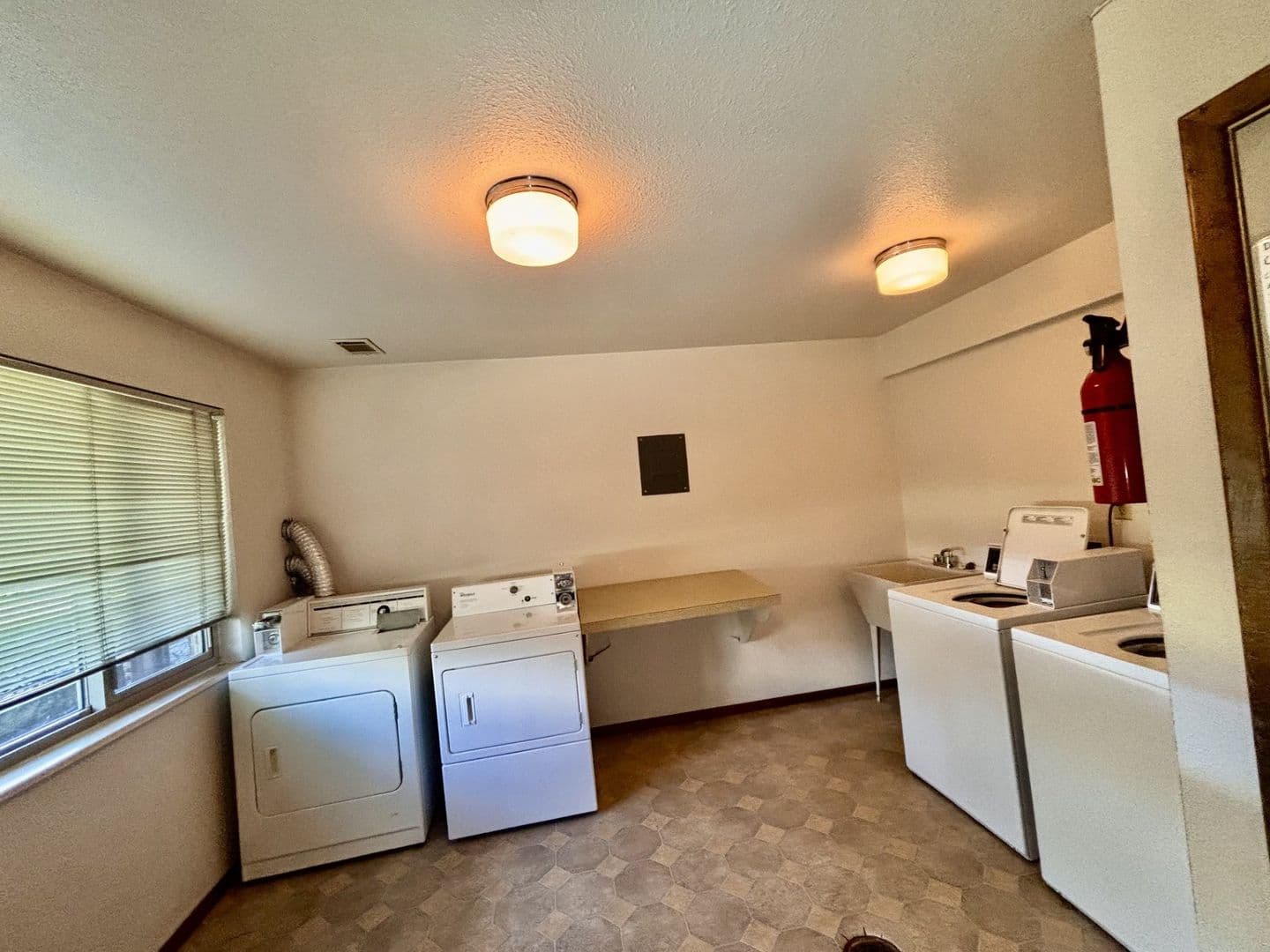 Fort Collins Apartment: 2115 West Plum Street