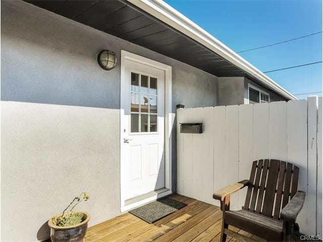 Torrance House: 4628 Sepulveda Blvd