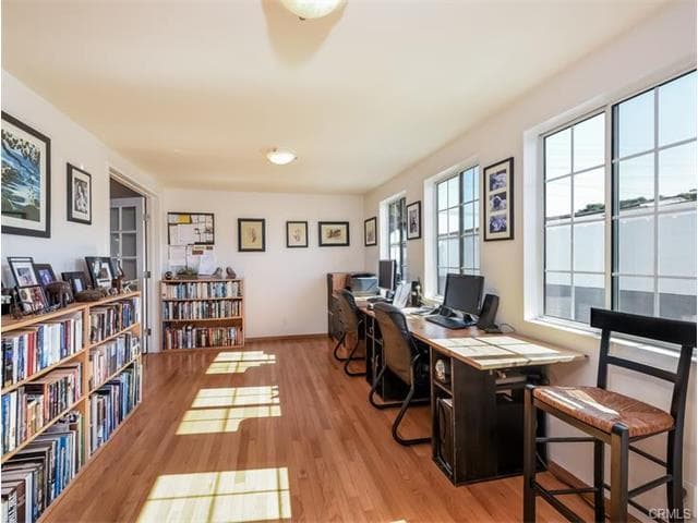 Torrance House: 4628 Sepulveda Blvd