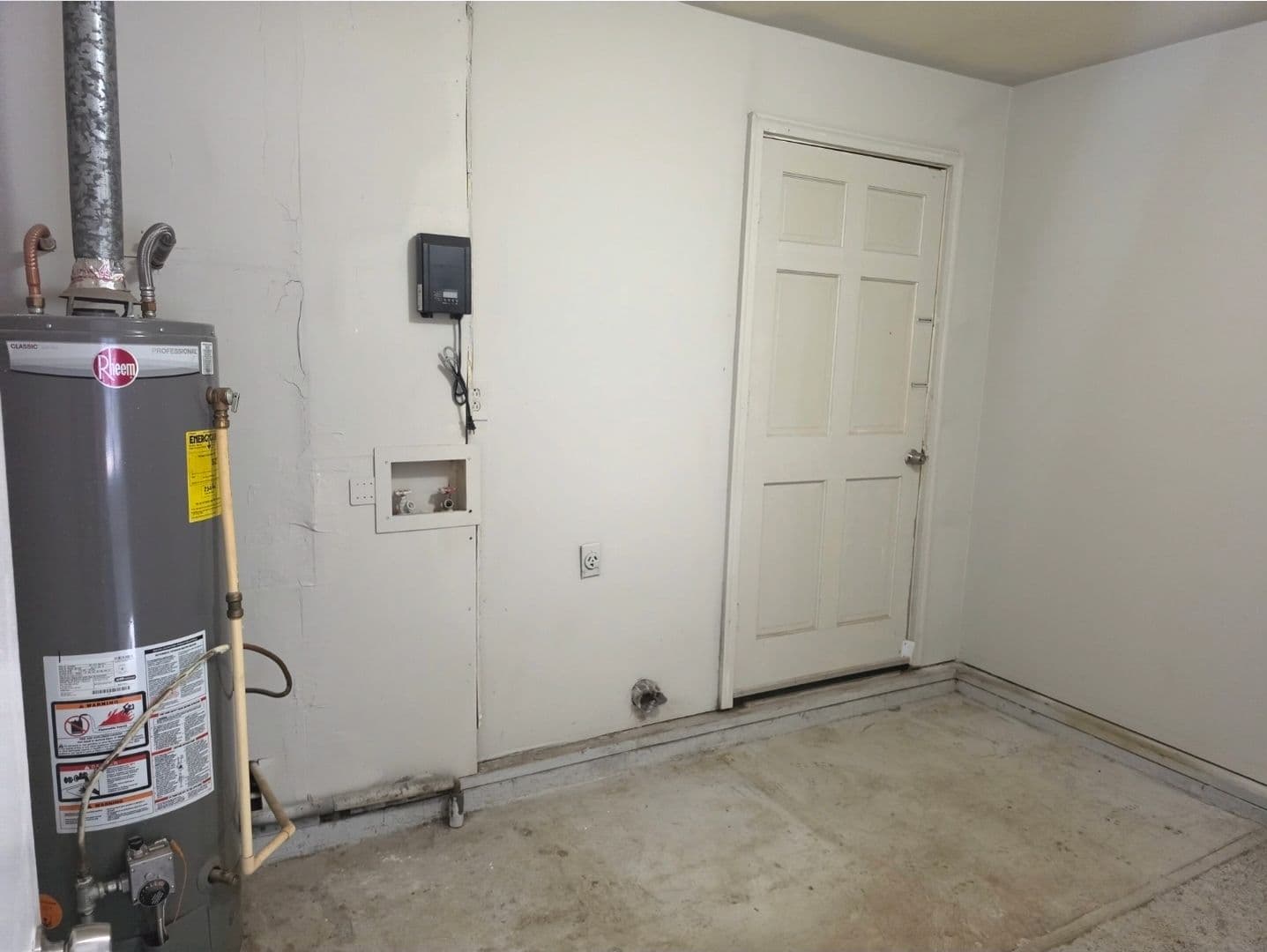 Rex House: 2930 Woodfield Drive